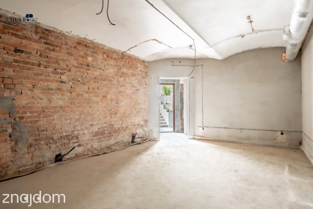Lokal handlowo usługowy w Centrum - zdjęcie 12