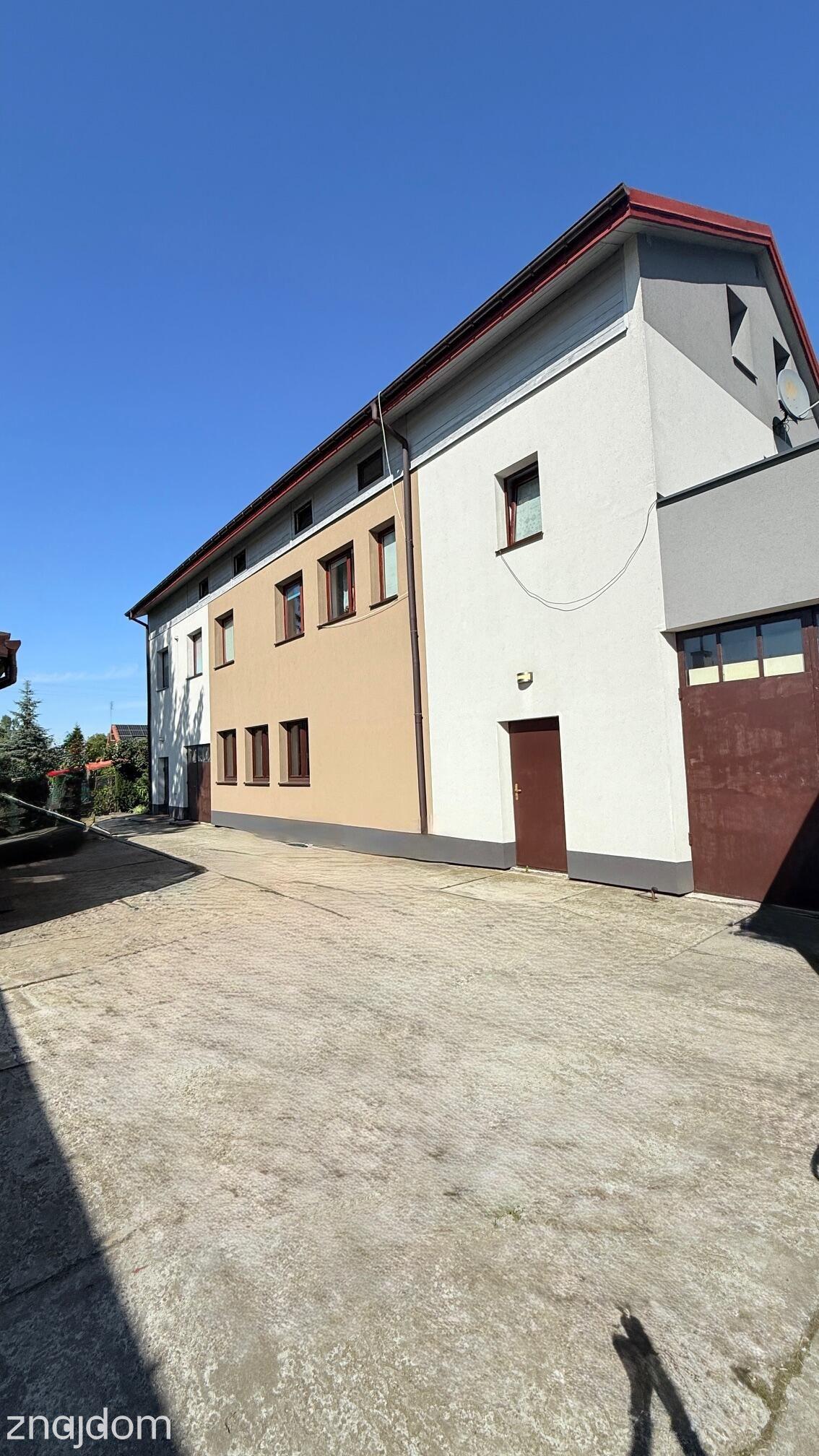 Budynek Mieszkalno Usługowy