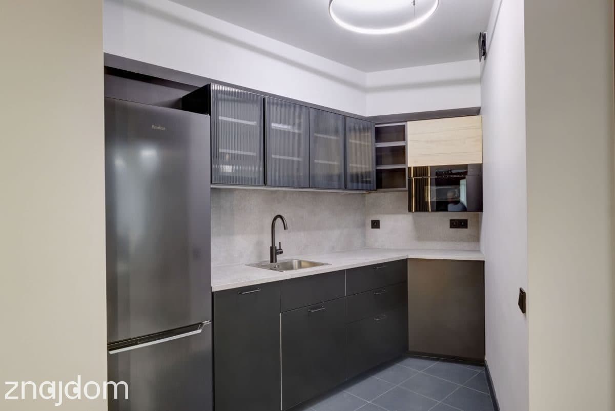 Nowoczesne biuro 170 m² | Open Space | Parking - zdjęcie 11