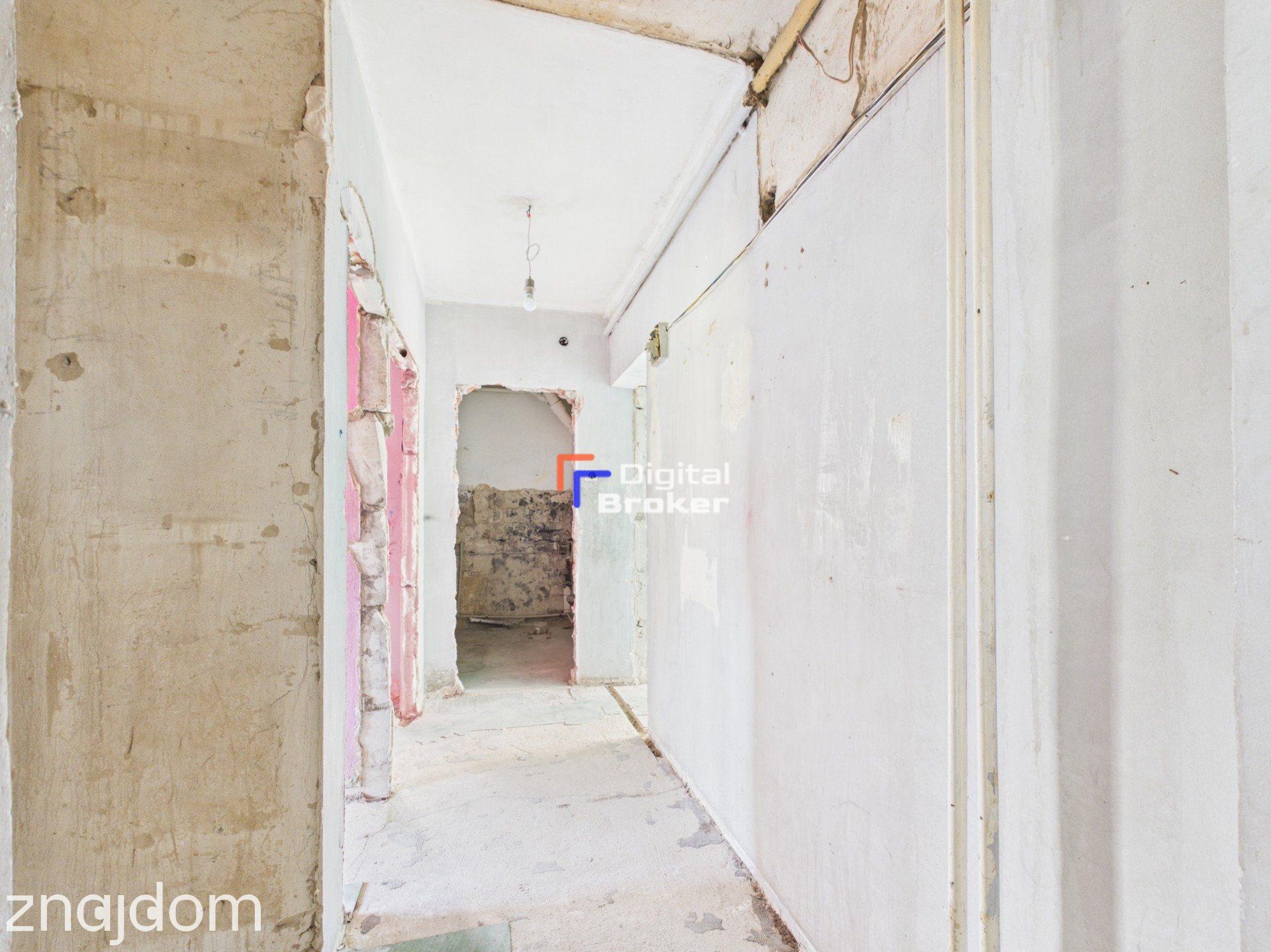 2 Pokoje / 41,85 m2 / Balkon / Do remontu / Świetna Lokalizacja - zdjęcie 10