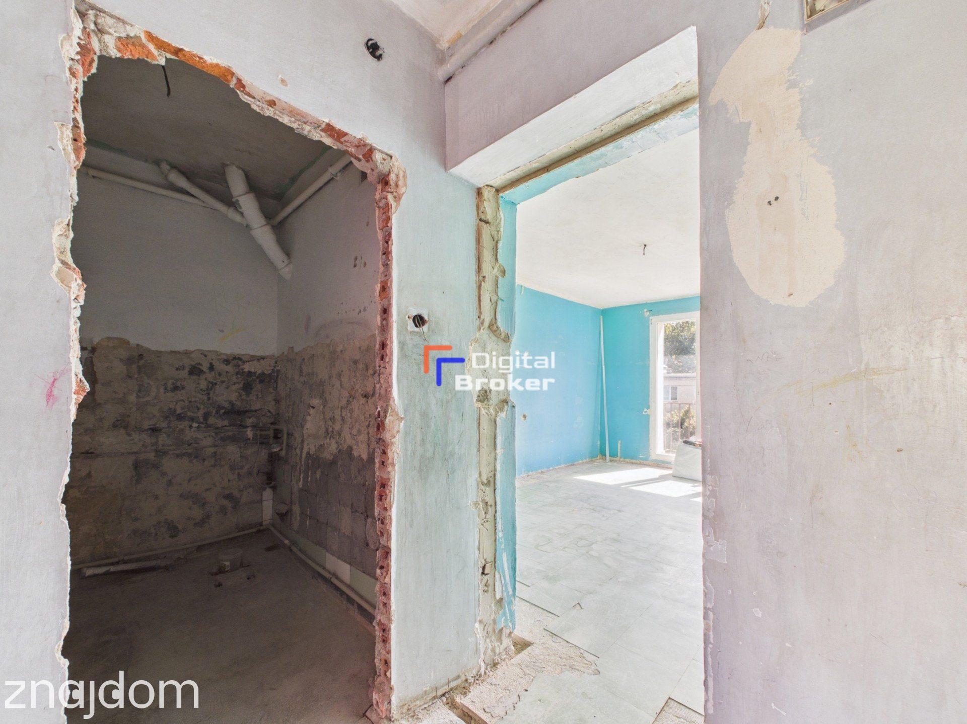 2 Pokoje / 41,85 m2 / Balkon / Do remontu / Świetna Lokalizacja - zdjęcie 12