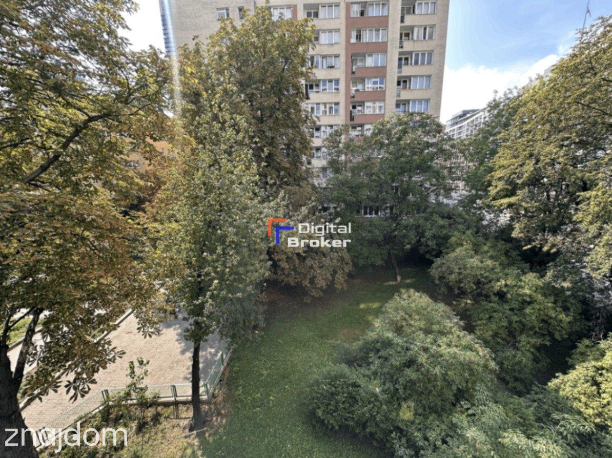 * 2 pokoje * balkon * Centrum * ul. Królewska * 0% prowizji * - zdjęcie 12