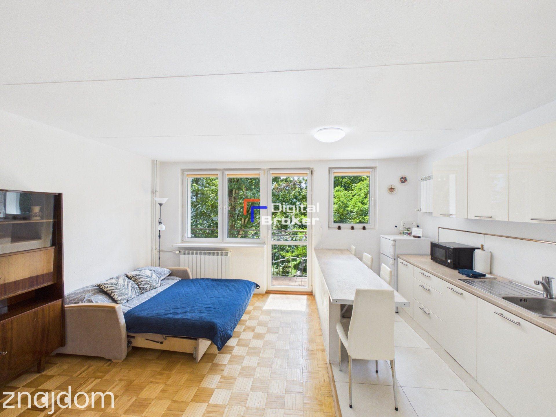 Esperanto 46,74m2 3 pokoje duży balkon, zieleń i cisza - zdjęcie 3