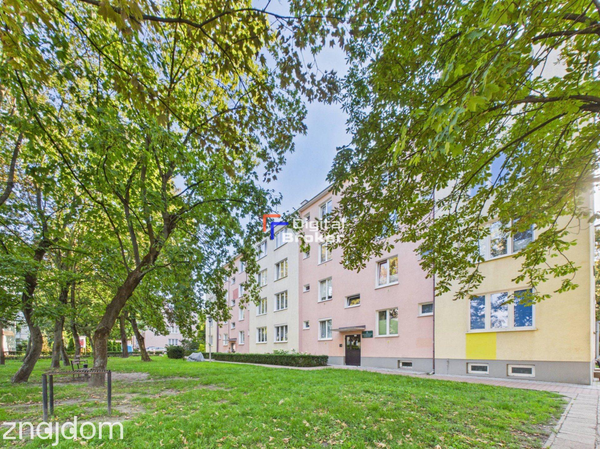 3 pokoje/Centrum Ożarowa/ Dobra komunikacja - zdjęcie 19