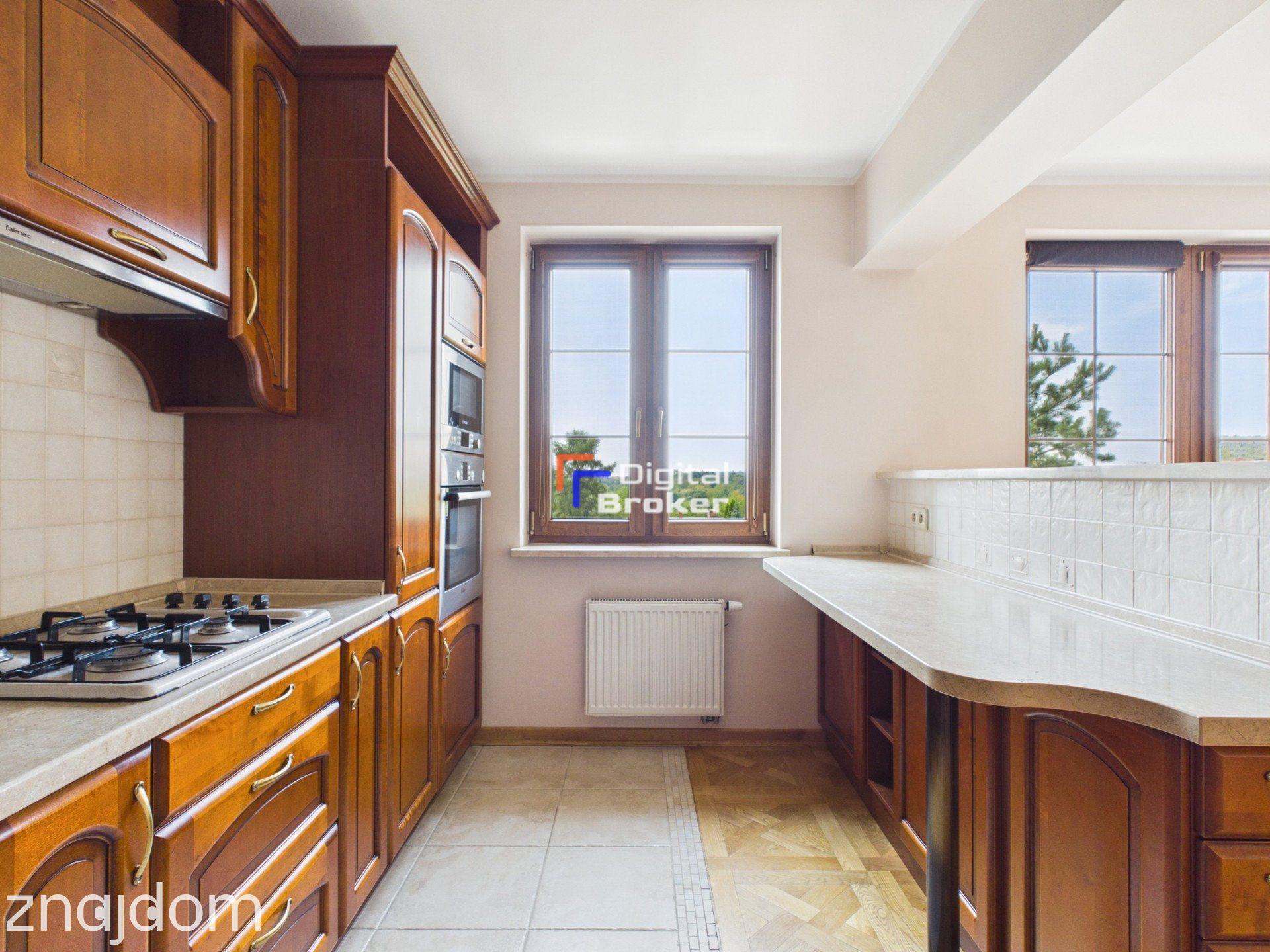4 pokoje | 86,09 m² | 101,5 m² po podłodze | Nadbystrzycka | Balkon - zdjęcie 2