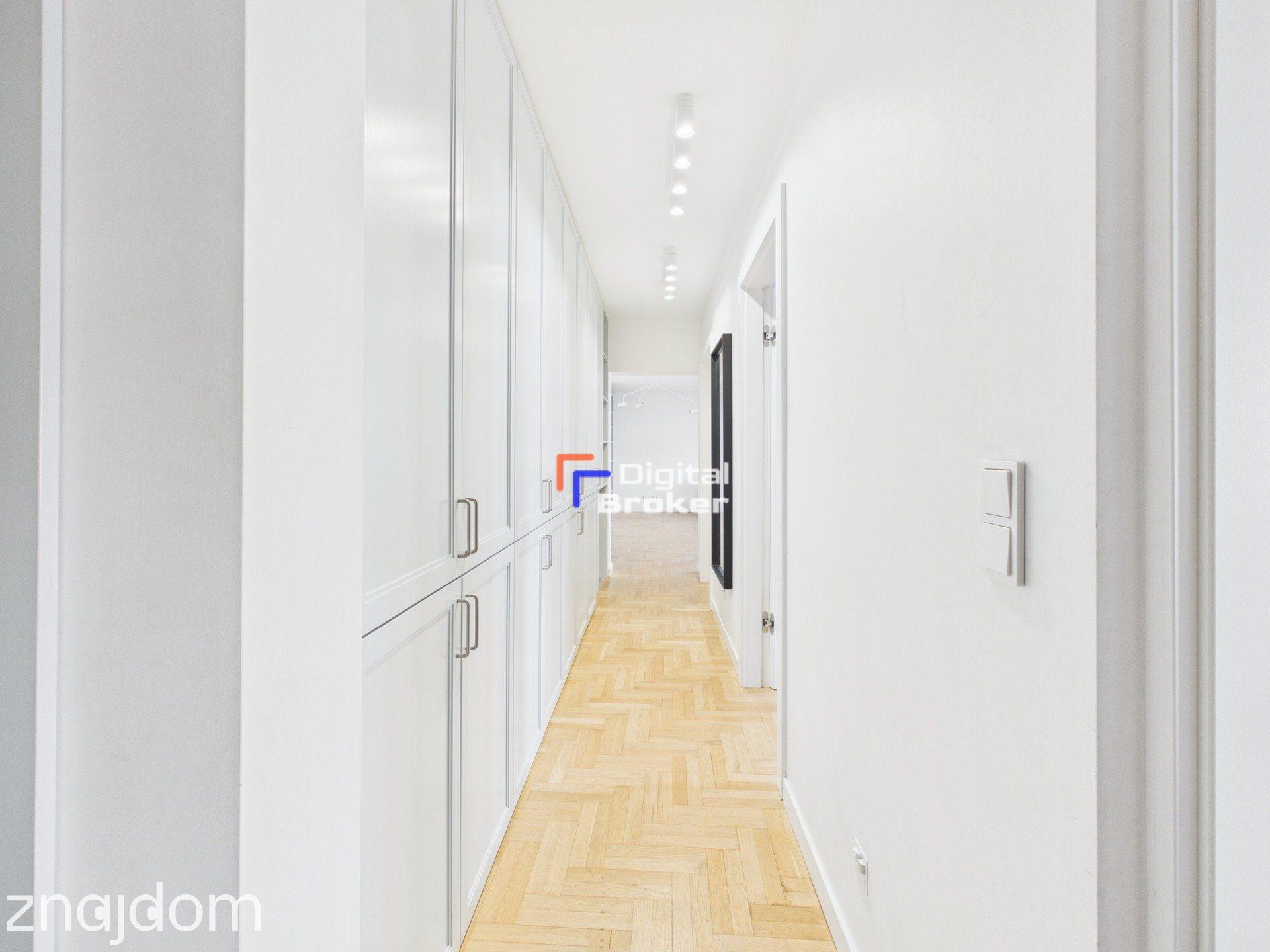 Serce Starej Ochoty / Po remoncie / 3 pok 104 m2 / Garaż / Balkon / - zdjęcie 7