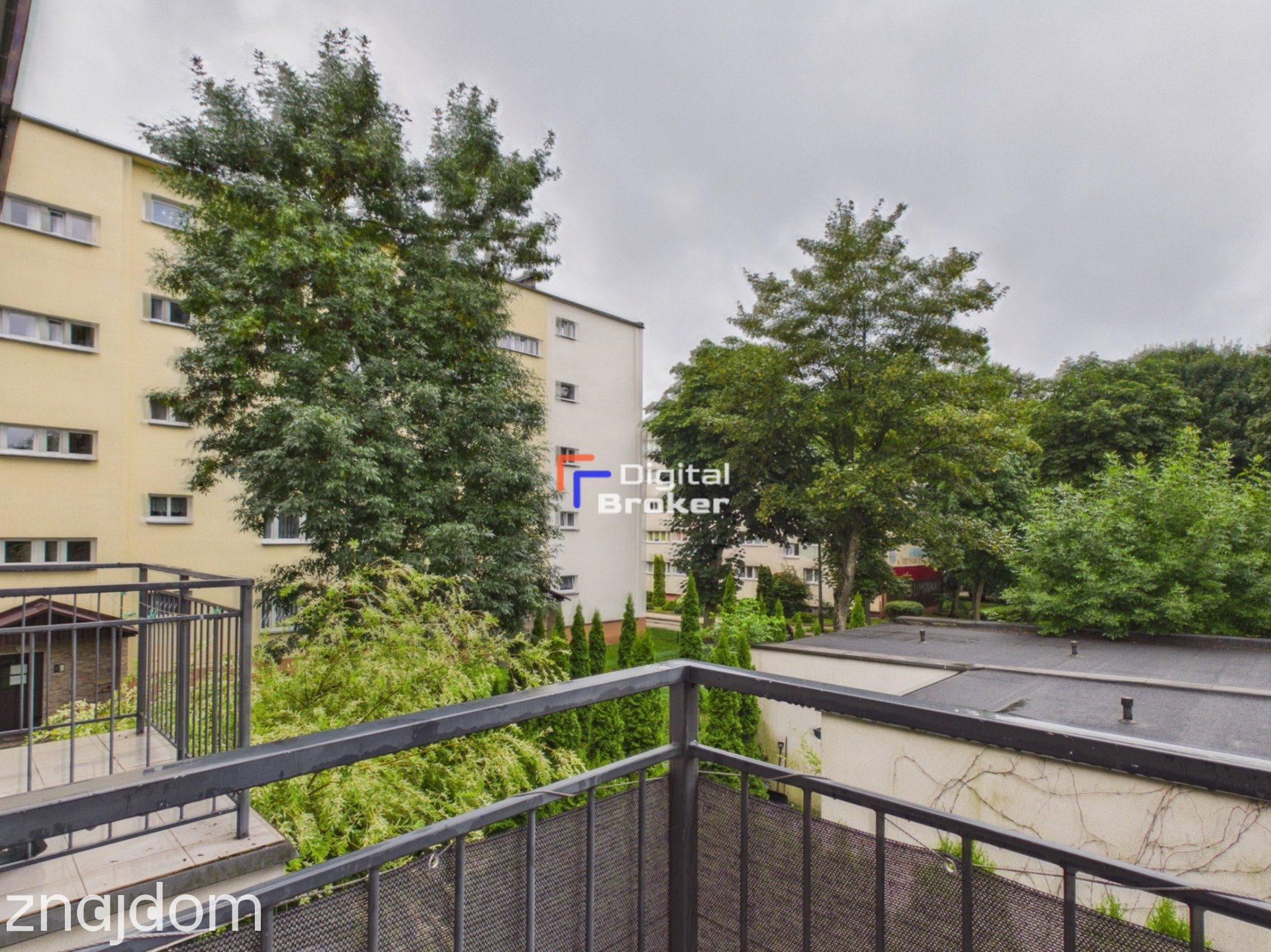 Budynek po rewitalizacji | Duży balkon | 1 piętro | Mackiewicza 18 - zdjęcie 2