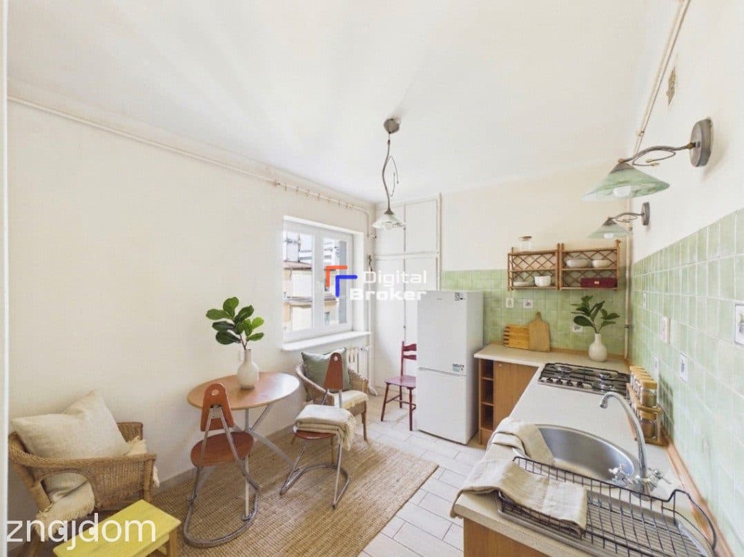 |potencjałem na 2 pokoje|40,24 m²|Stara Ochota|Kamienica z 1928 roku| - zdjęcie 2