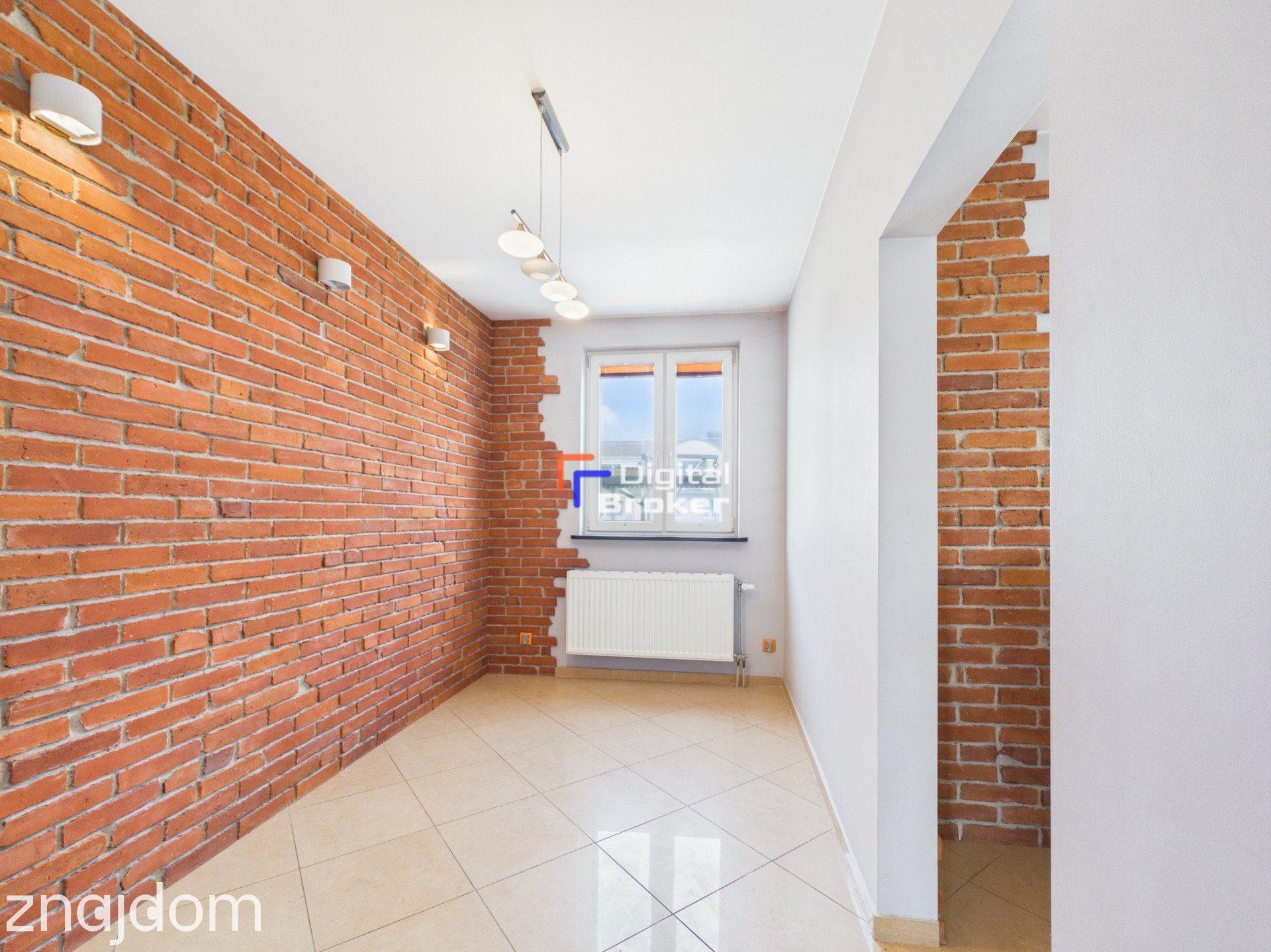4 pokoje / Rozkładowe / 85 m² / Balkon / Janów - zdjęcie 2