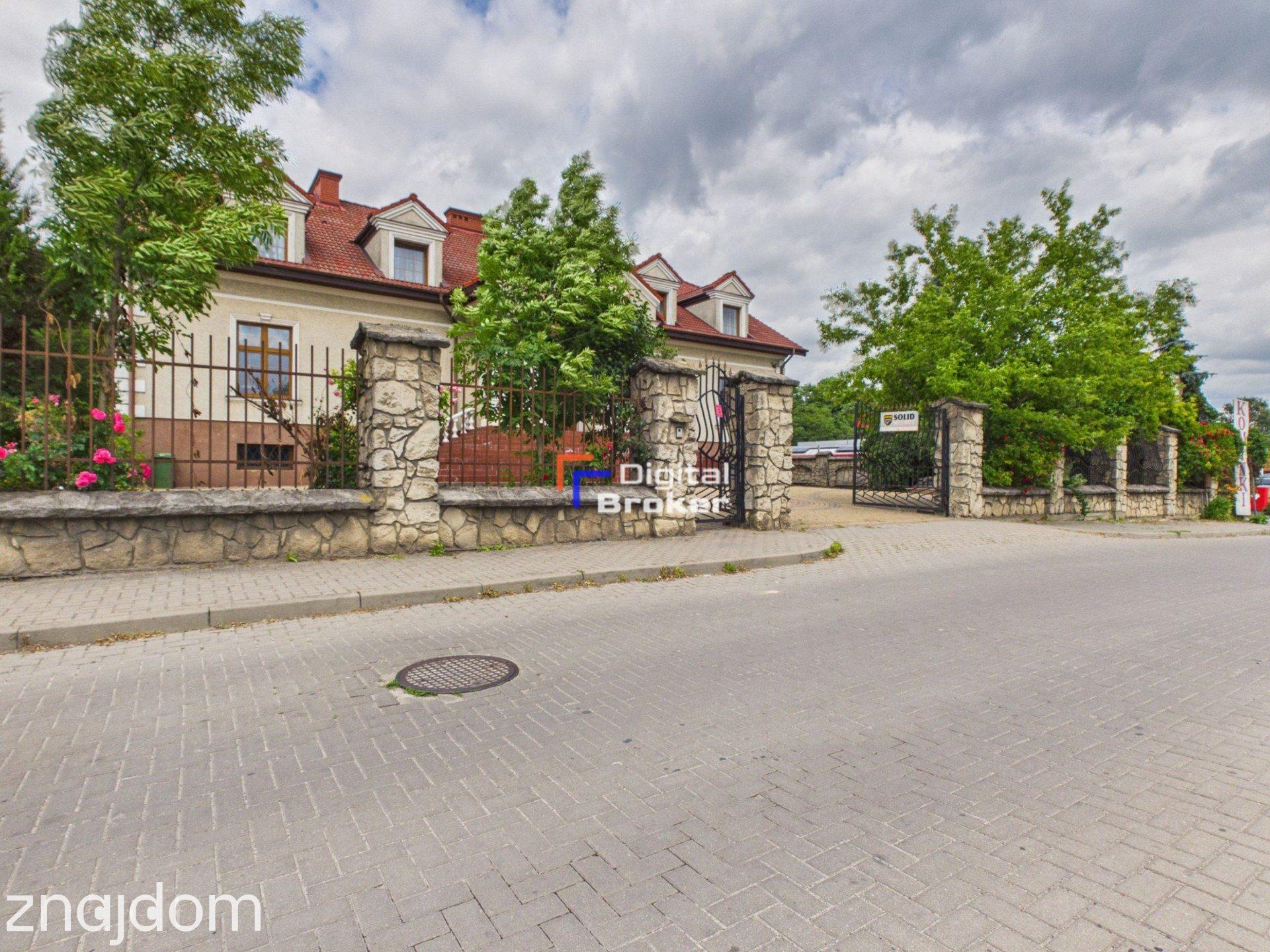 Duży obiekt usługowy 1000 m² z parkingiem – al. Tysiąclecia - zdjęcie 21