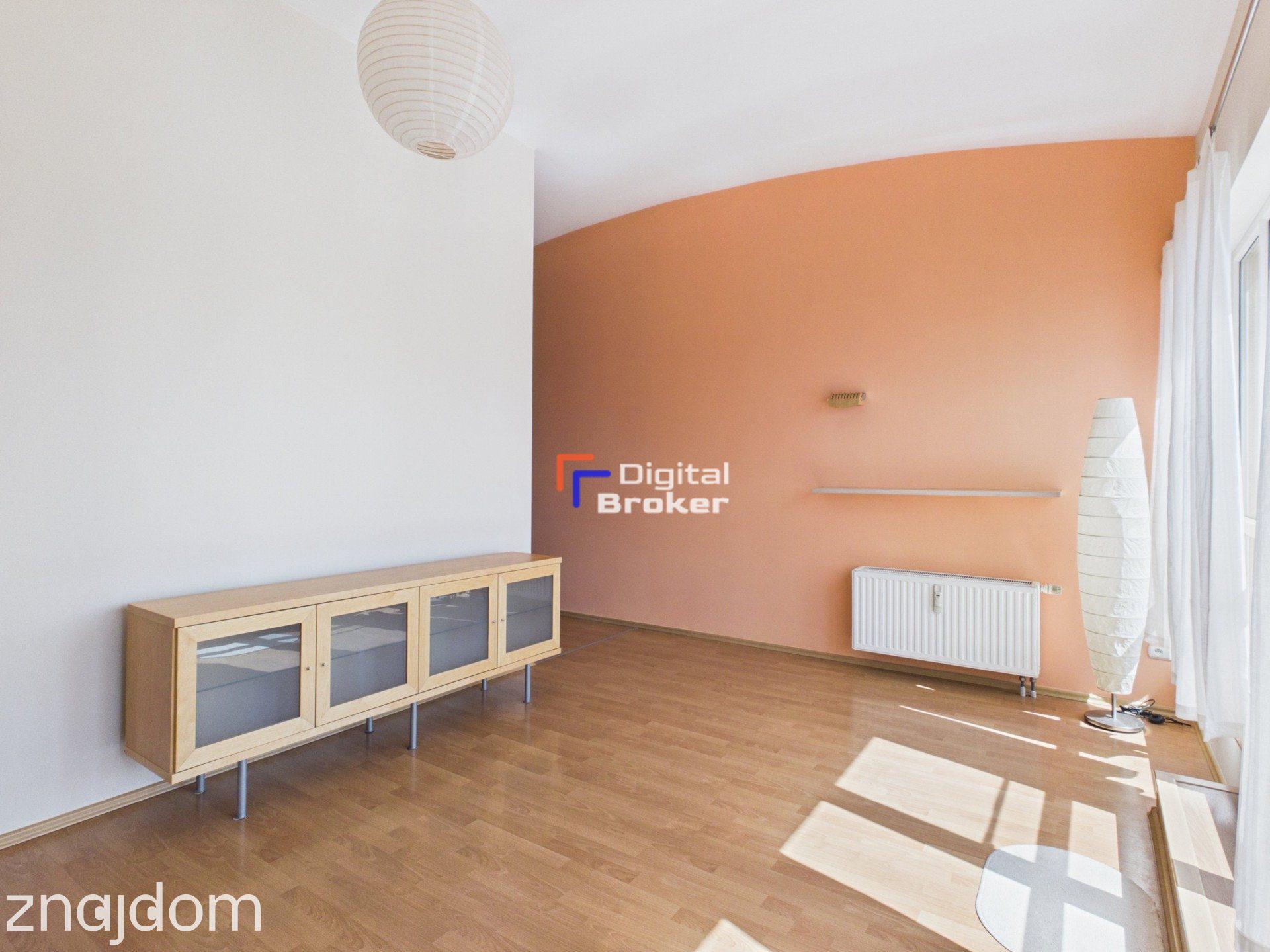 3 pokoje - 100m2 - taras 70m2 - zdjęcie 6
