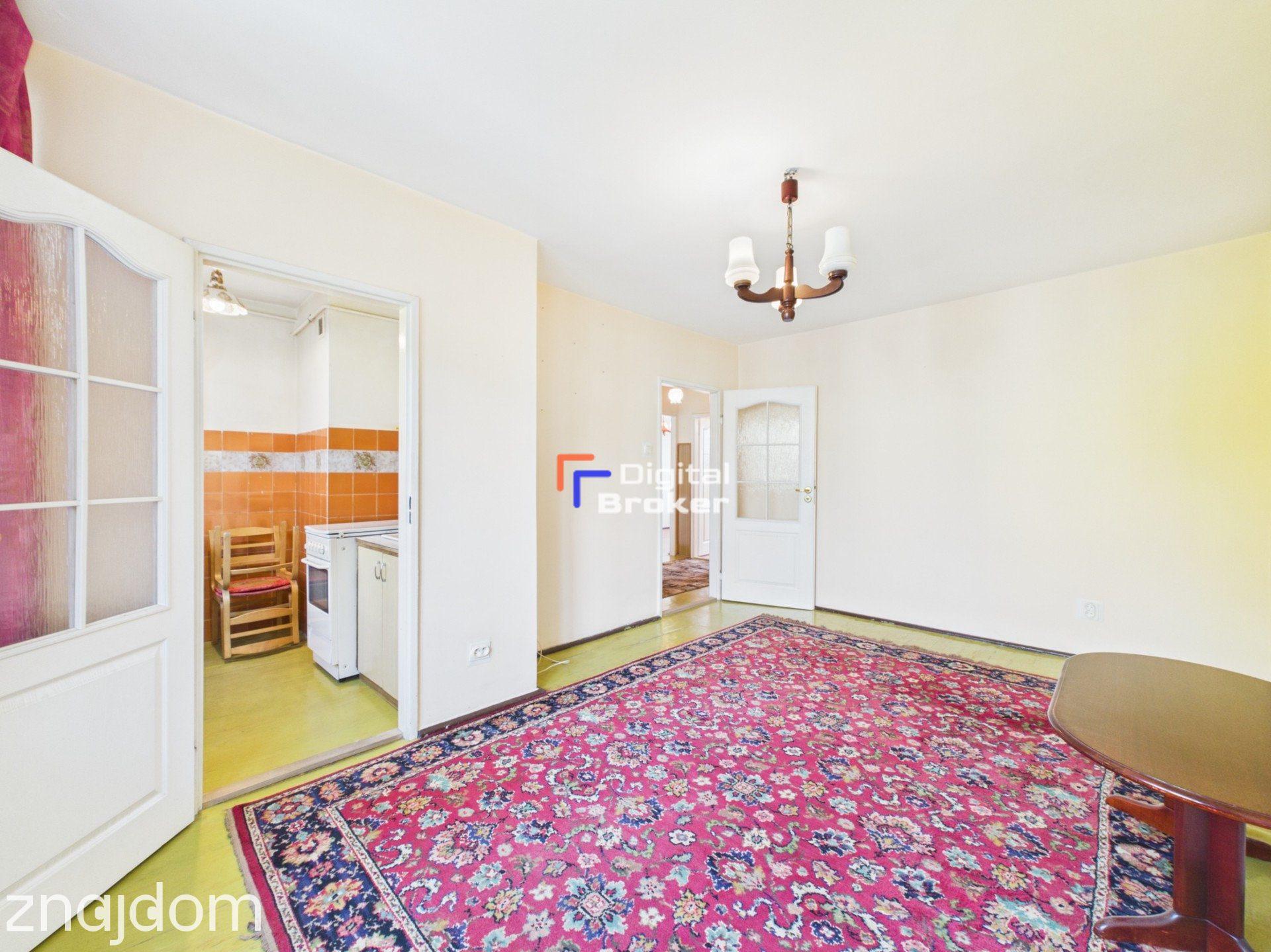 4 pokoje | balkon | do remontu | widok na Zamek - zdjęcie 10