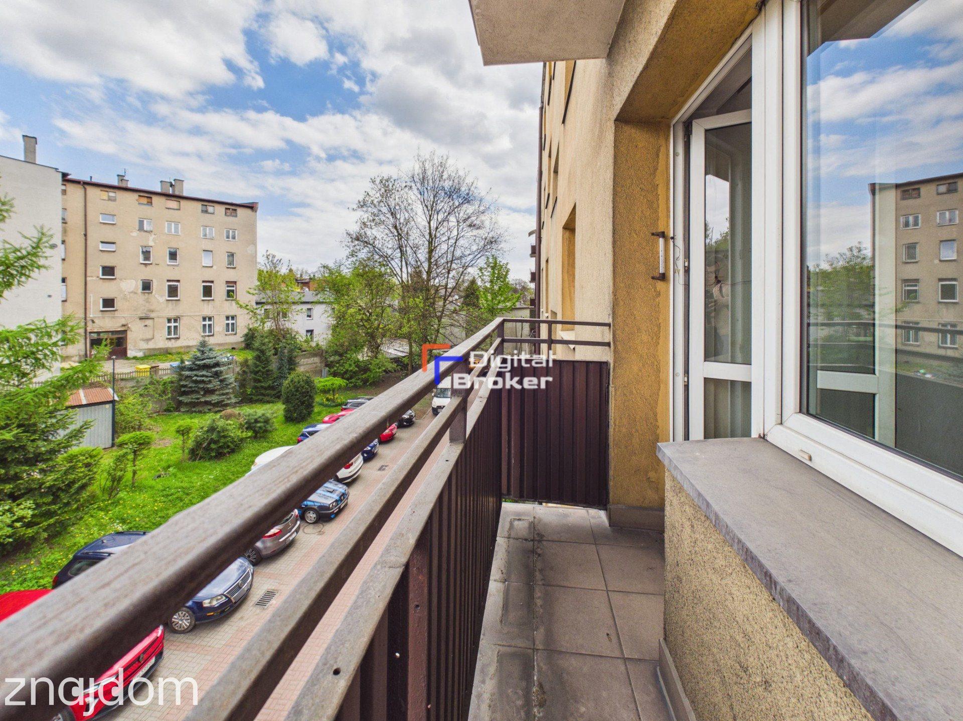 2 pokoje | Balkon | blok | CO miejskie| spokojna okolica |
