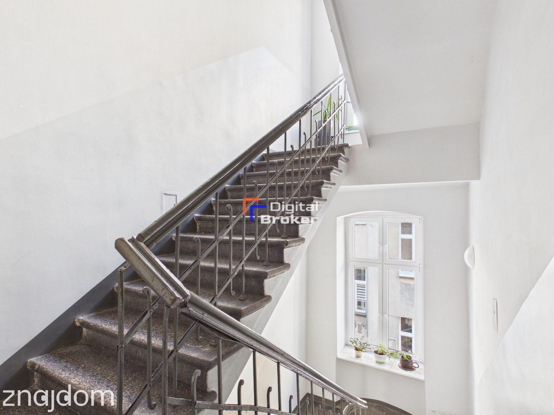 Inwestycja / 5 Pokoi / 2 Piętro / Balkon / Centrum - zdjęcie 24