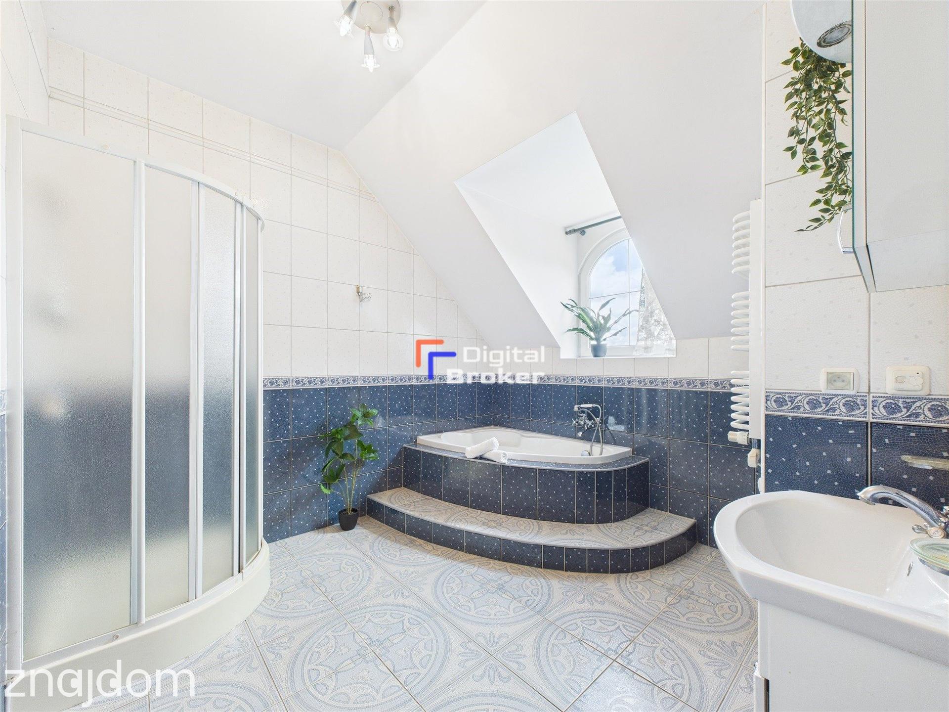 | Dom 280 m² | Willowa okolica | Duży ogród | Metro Bródno | - zdjęcie 12