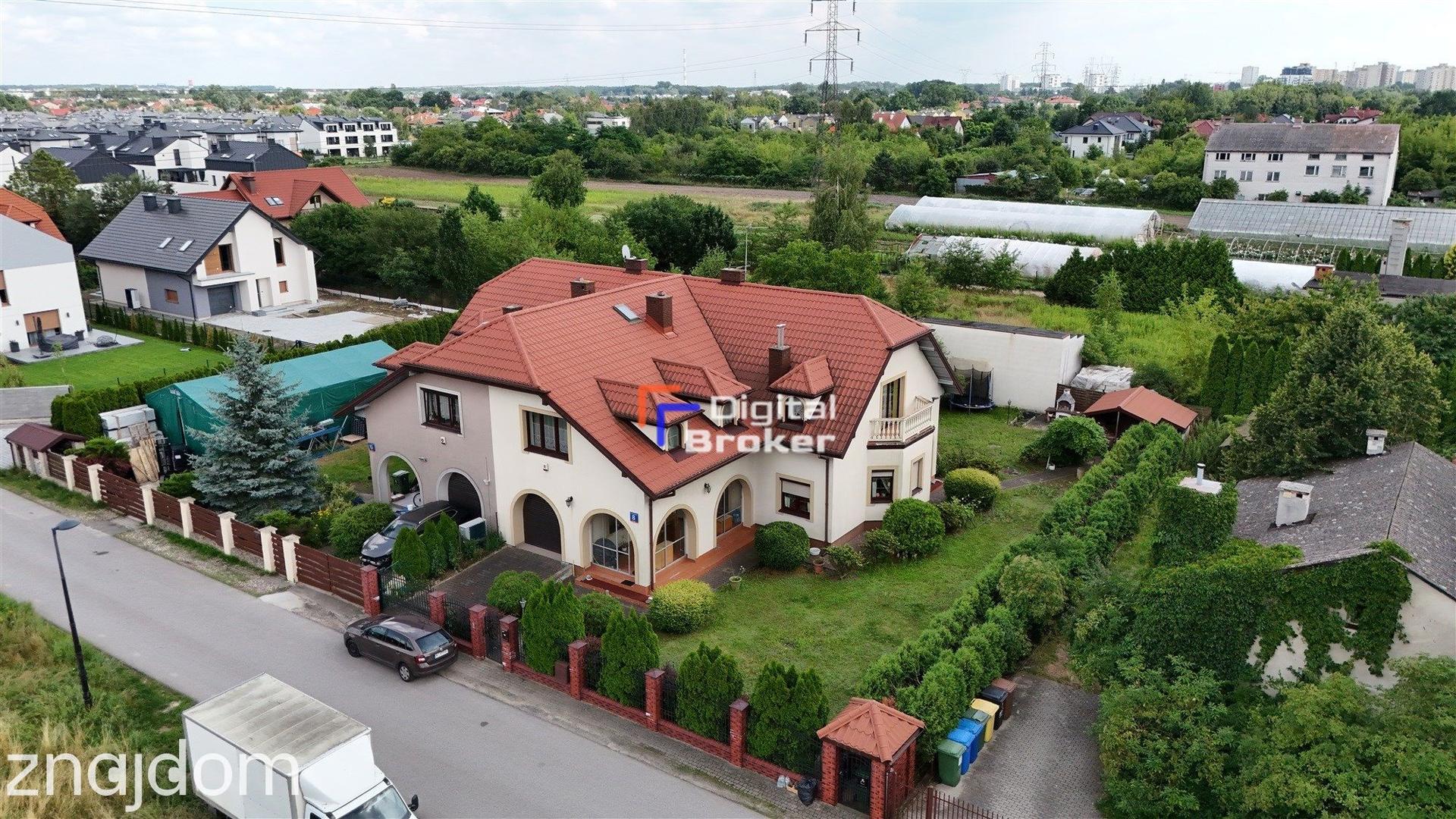 | Dom 280 m² | Willowa okolica | Duży ogród | Metro Bródno | - zdjęcie 2