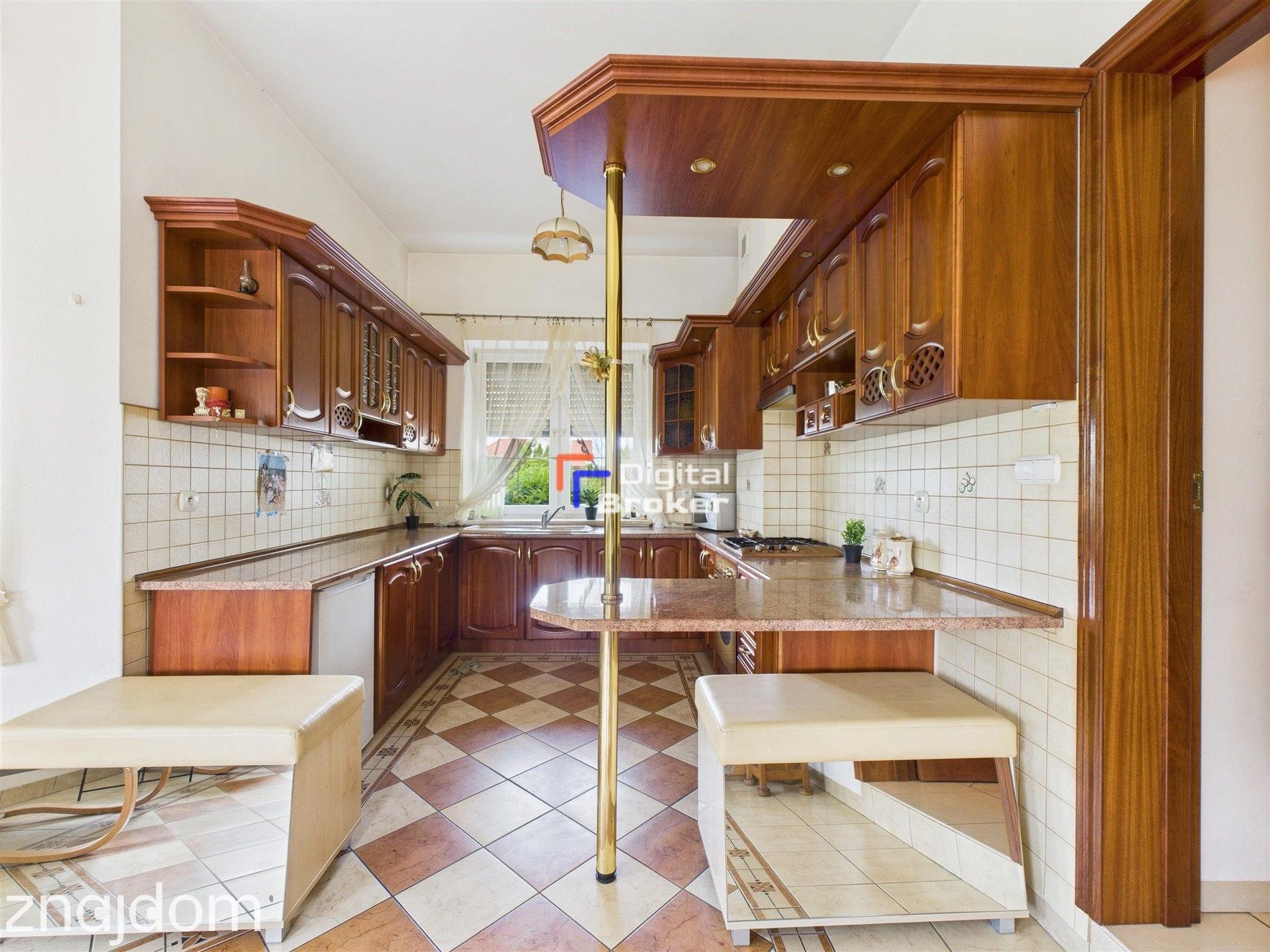 | Dom 280 m² | Willowa okolica | Duży ogród | Metro Bródno | - zdjęcie 9