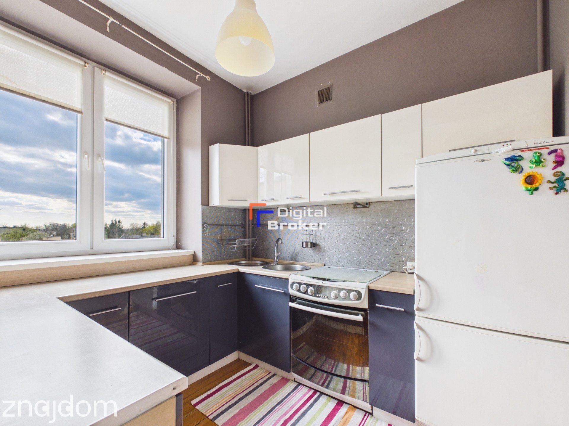 2 Pokoje / Dwustronne / Balkon / Obok Park im. Legionów - zdjęcie 4