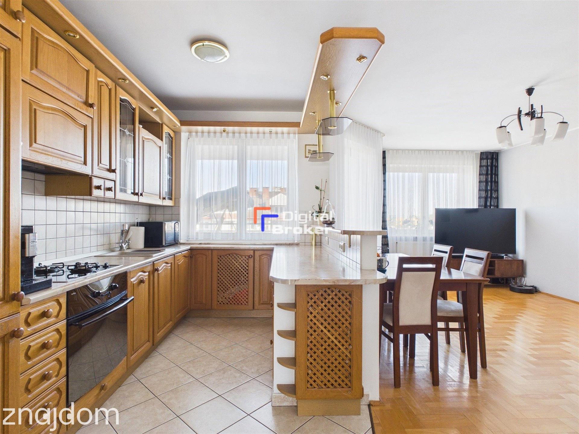 Dwupoziomowe 101 m²| 4 pokoje | Balkon | Jutrzenki - zdjęcie 2