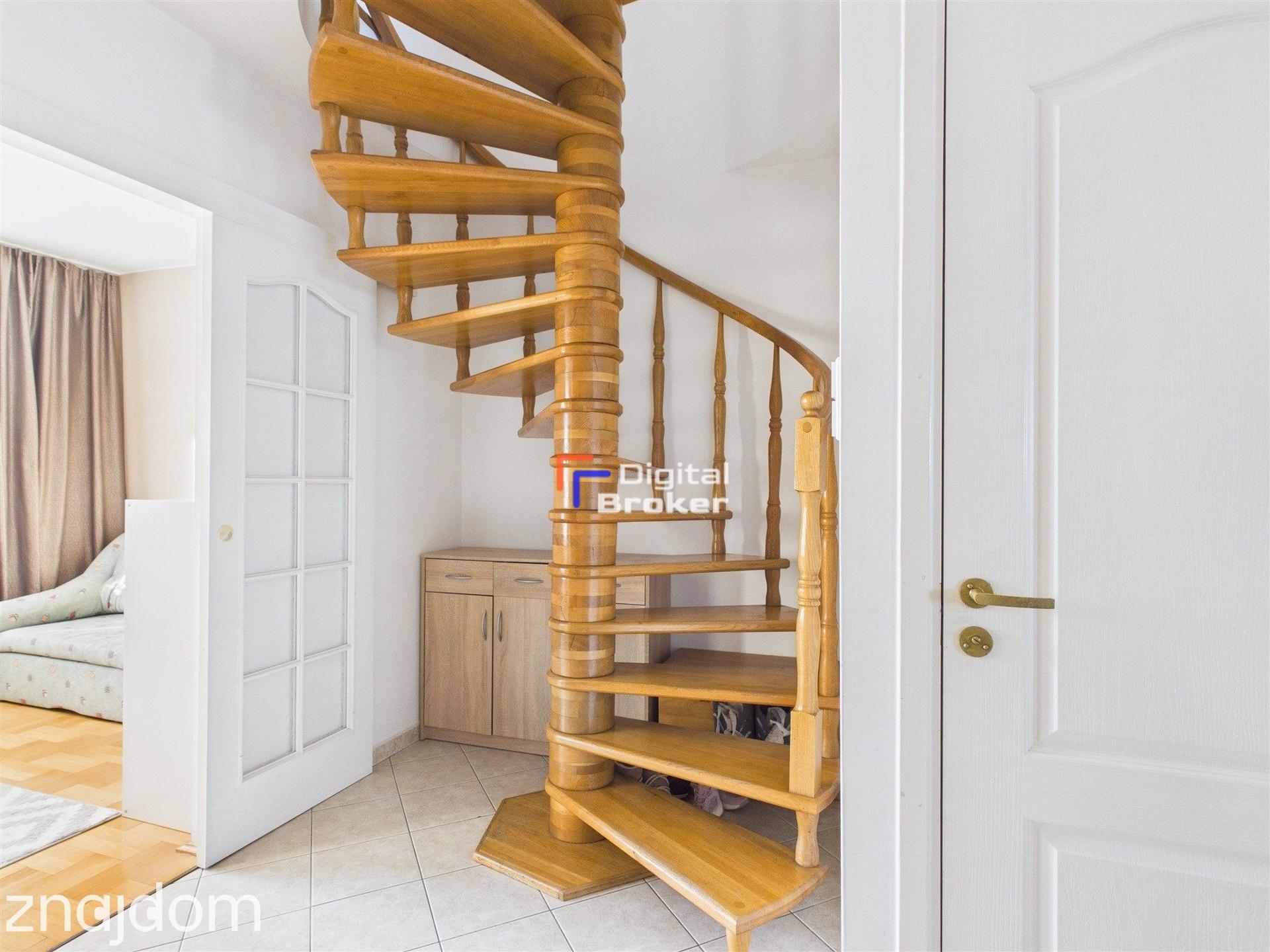 Dwupoziomowe 101 m²| 4 pokoje | Balkon | Jutrzenki - zdjęcie 7