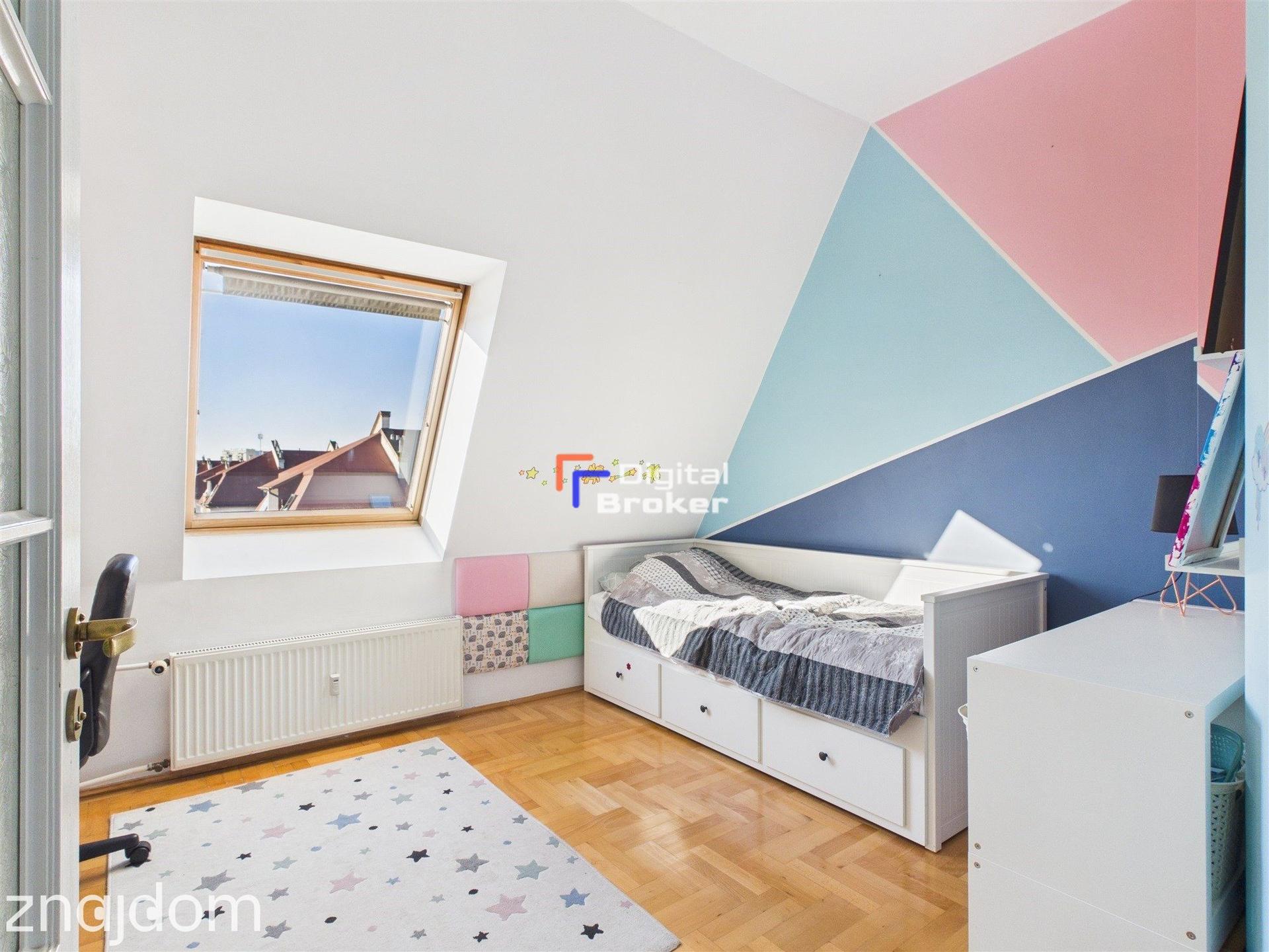 Dwupoziomowe 101 m²| 4 pokoje | Balkon | Jutrzenki - zdjęcie 9