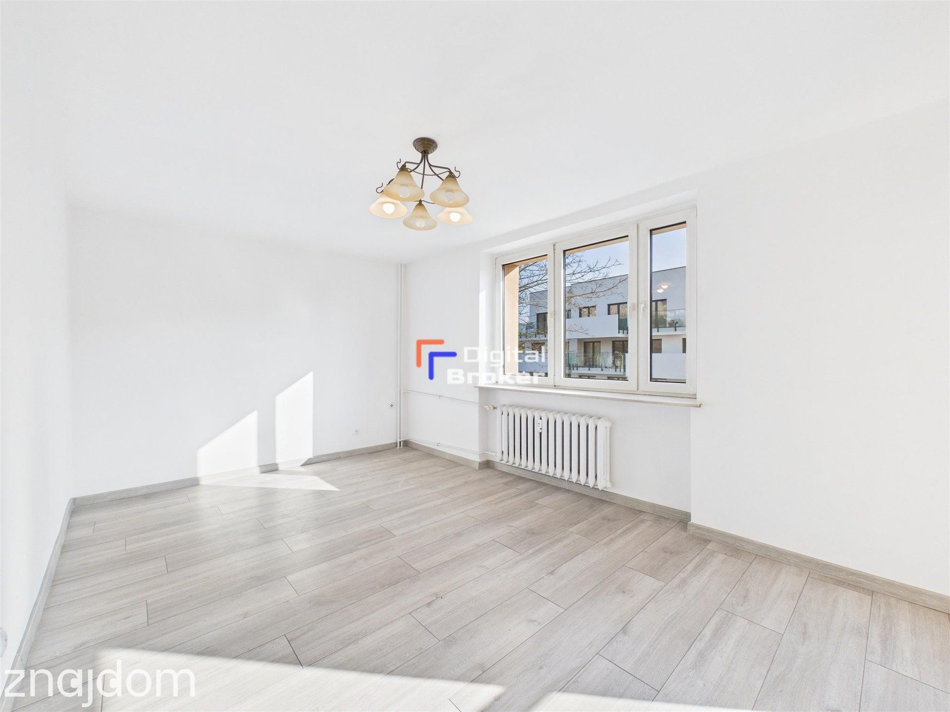 Brynów | 3 niezależne pokoje | Po remoncie|Balkon - zdjęcie 2