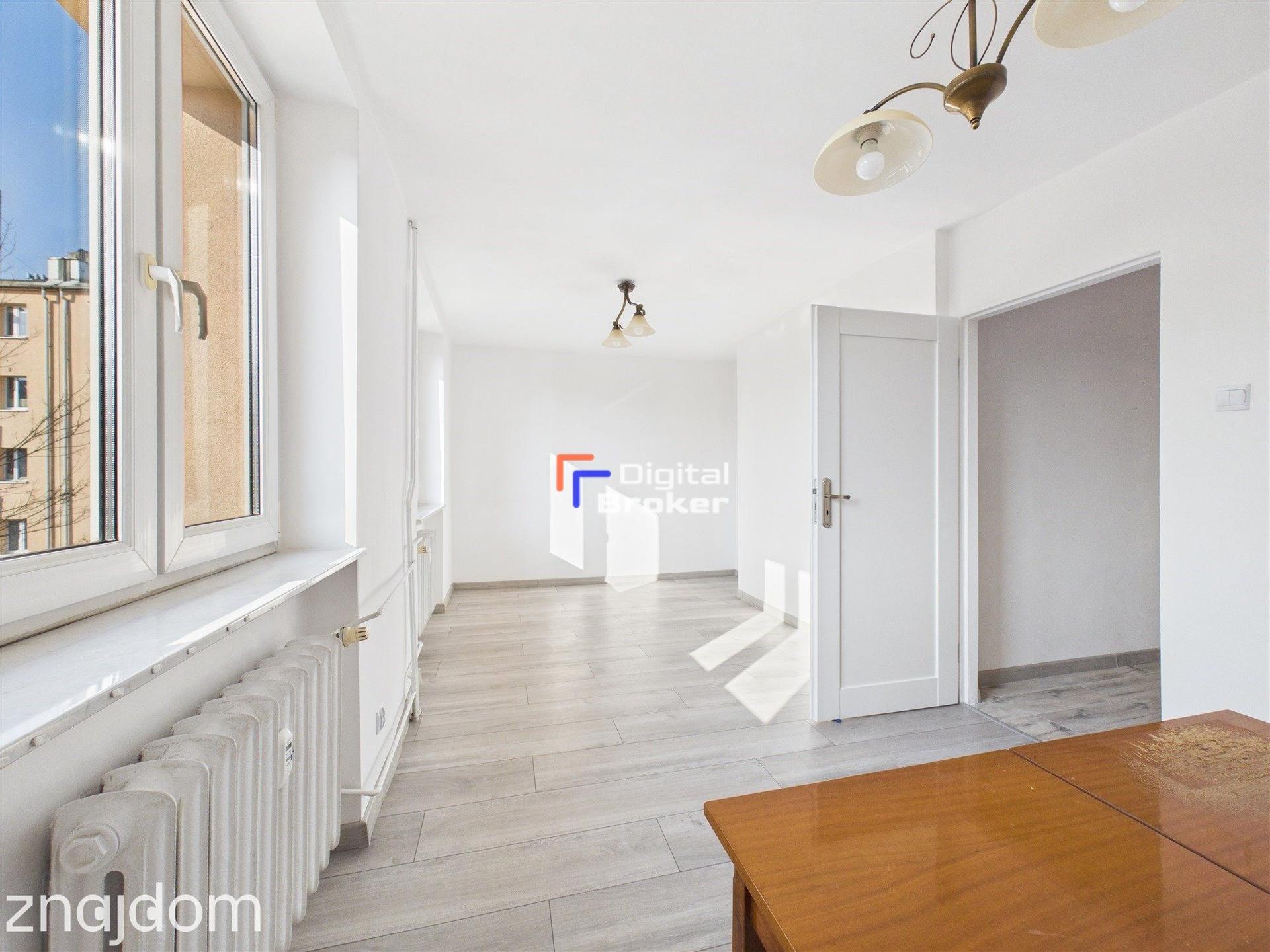 Brynów | 3 niezależne pokoje | Po remoncie|Balkon - zdjęcie 5