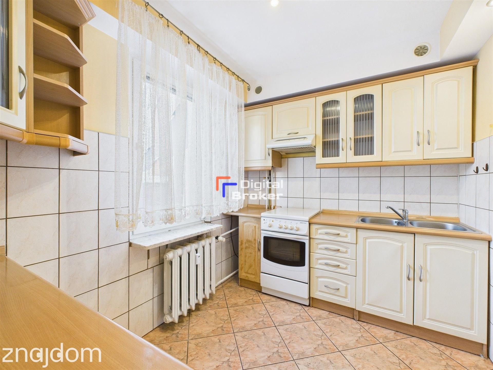 3 pokoje | 64,5 m² | balkon | Czuby | Garderoba - zdjęcie 2