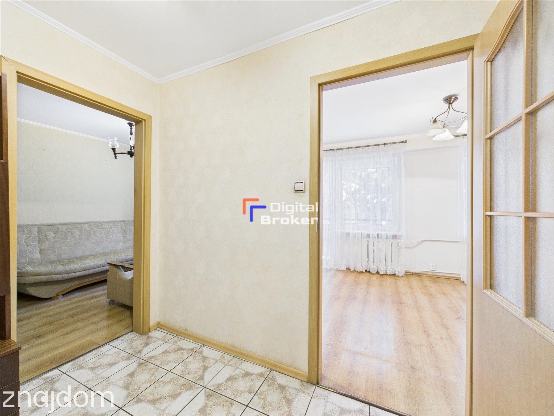 3 pokoje | 64,5 m² | balkon | Czuby | Garderoba - zdjęcie 5