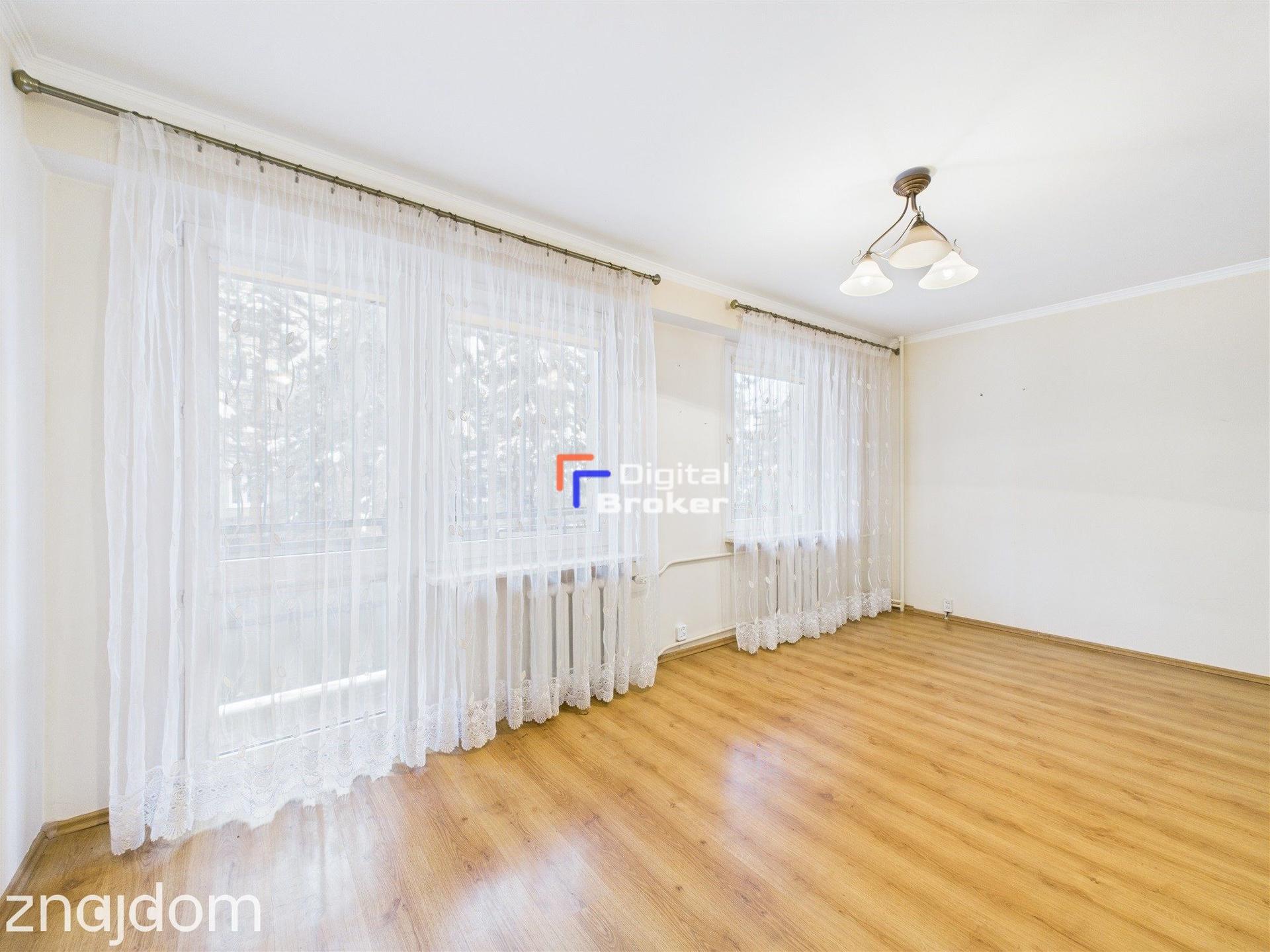 3 pokoje | 64,5 m² | balkon | Czuby | Garderoba - zdjęcie 7