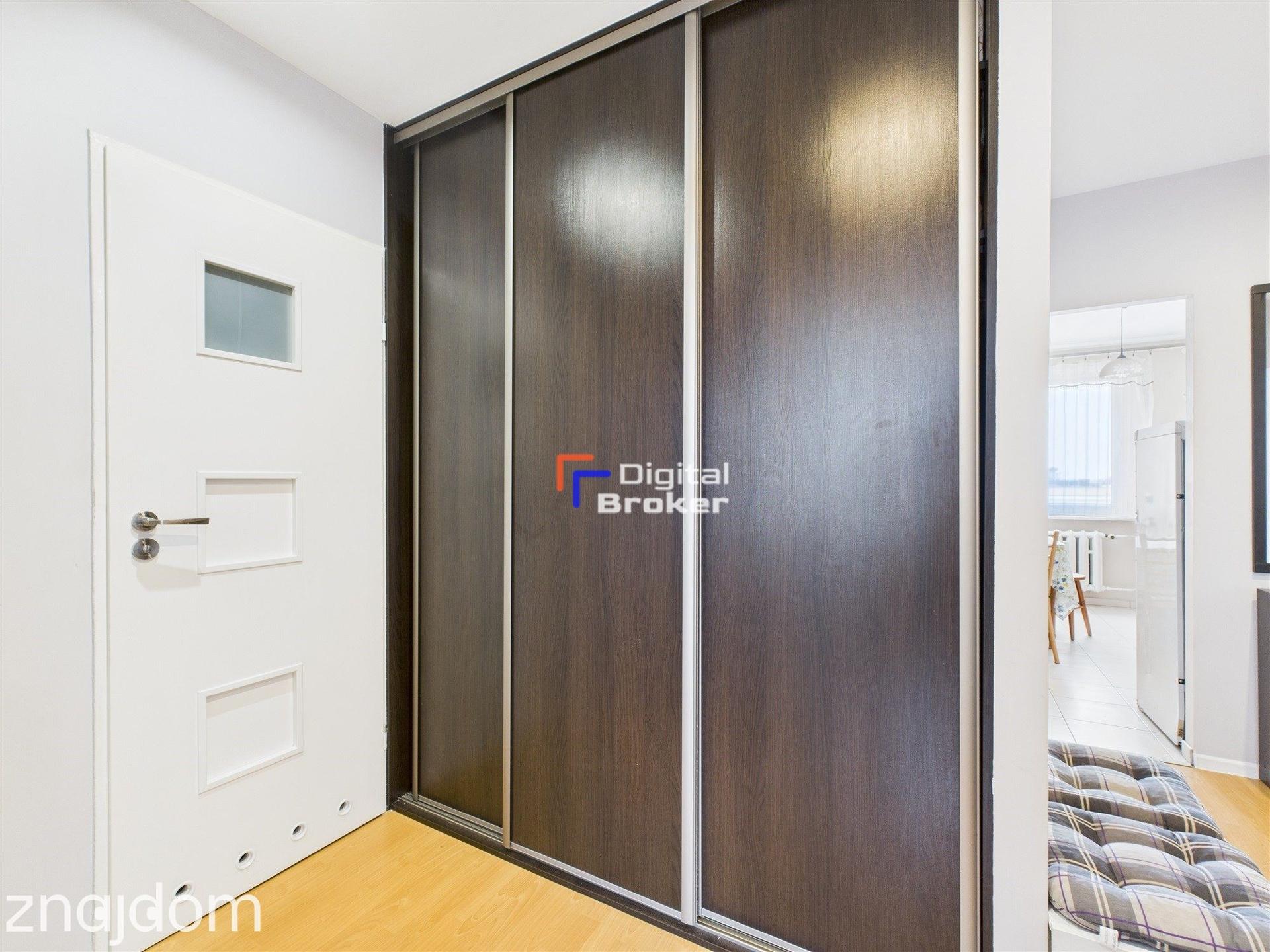 69,98 m² | 4 pokoje | Do zamieszkania | Balkon - zdjęcie 16