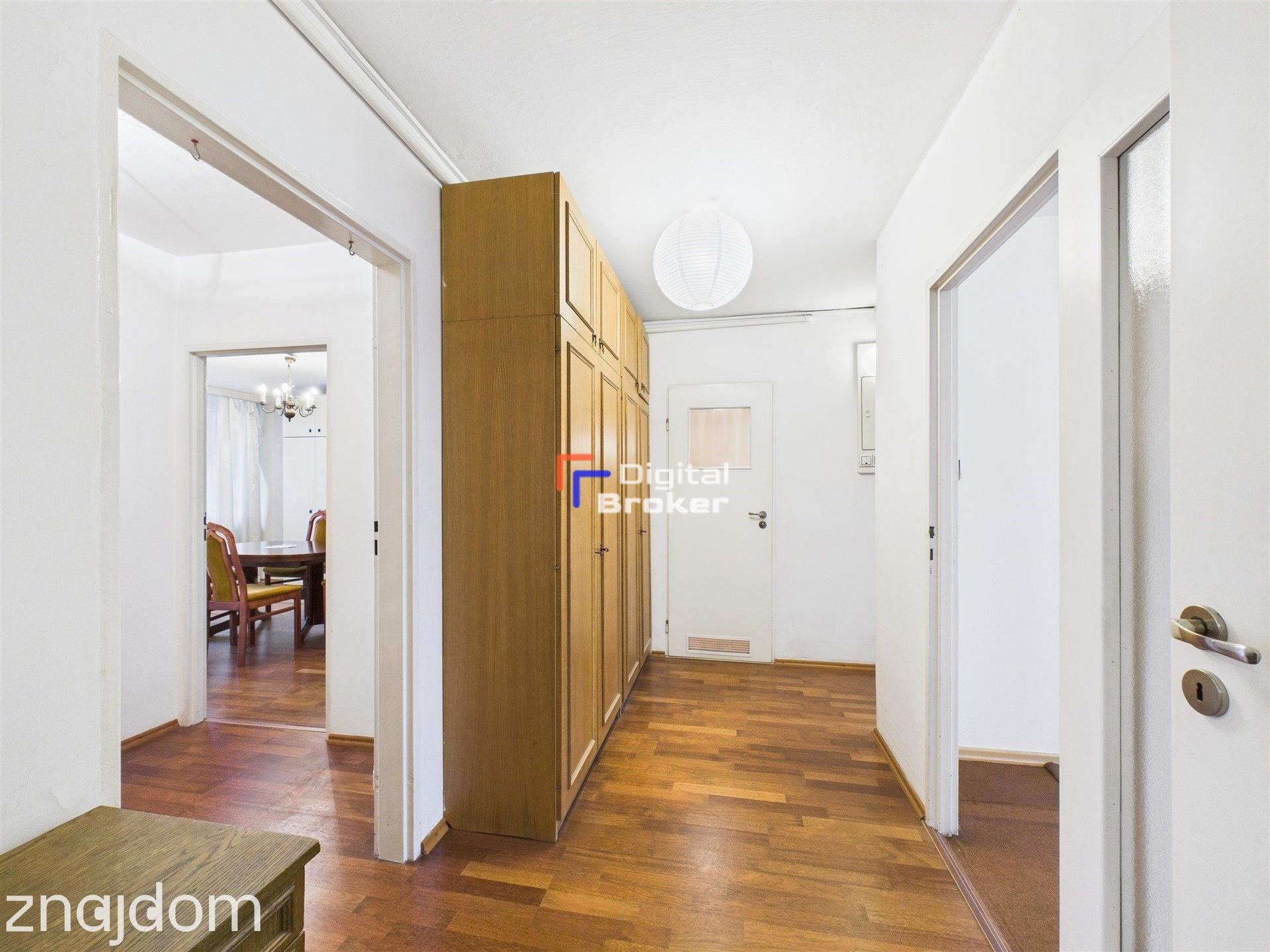 Brynów | 4 pokoje | balkon | klimatyzacja | winda - zdjęcie 4