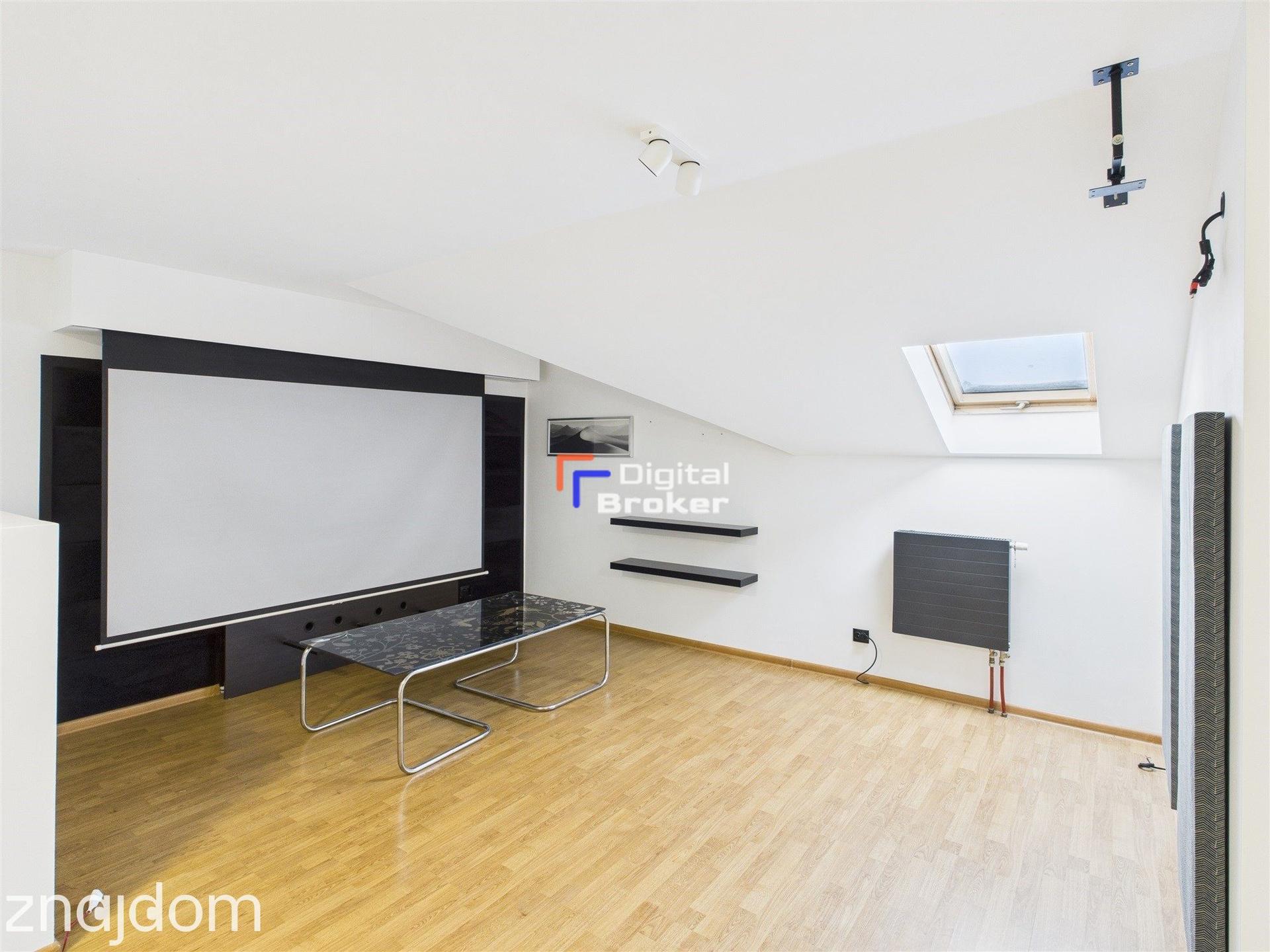 Dwupoziomowe - Balkon - Piwnica - Parking - zdjęcie 10