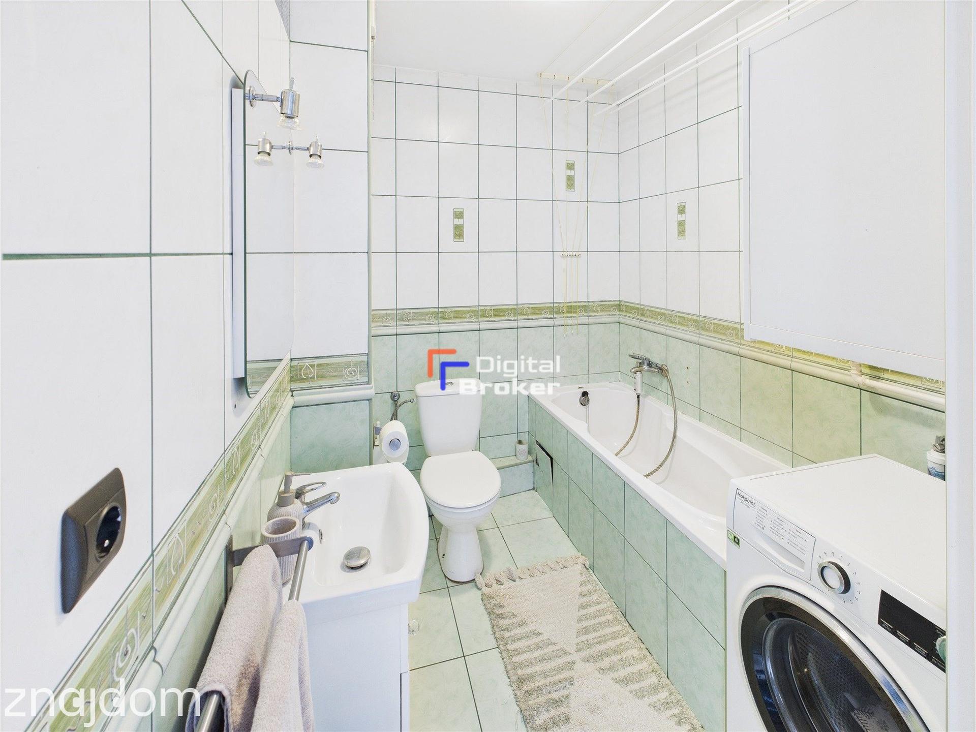 Dwupoziomowe - Balkon - Piwnica - Parking - zdjęcie 8