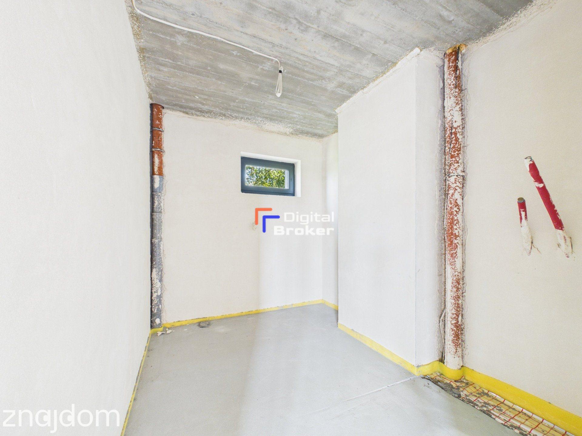 Willa 239 m² | 8 pokoi | duży garaż i działka! - zdjęcie 16