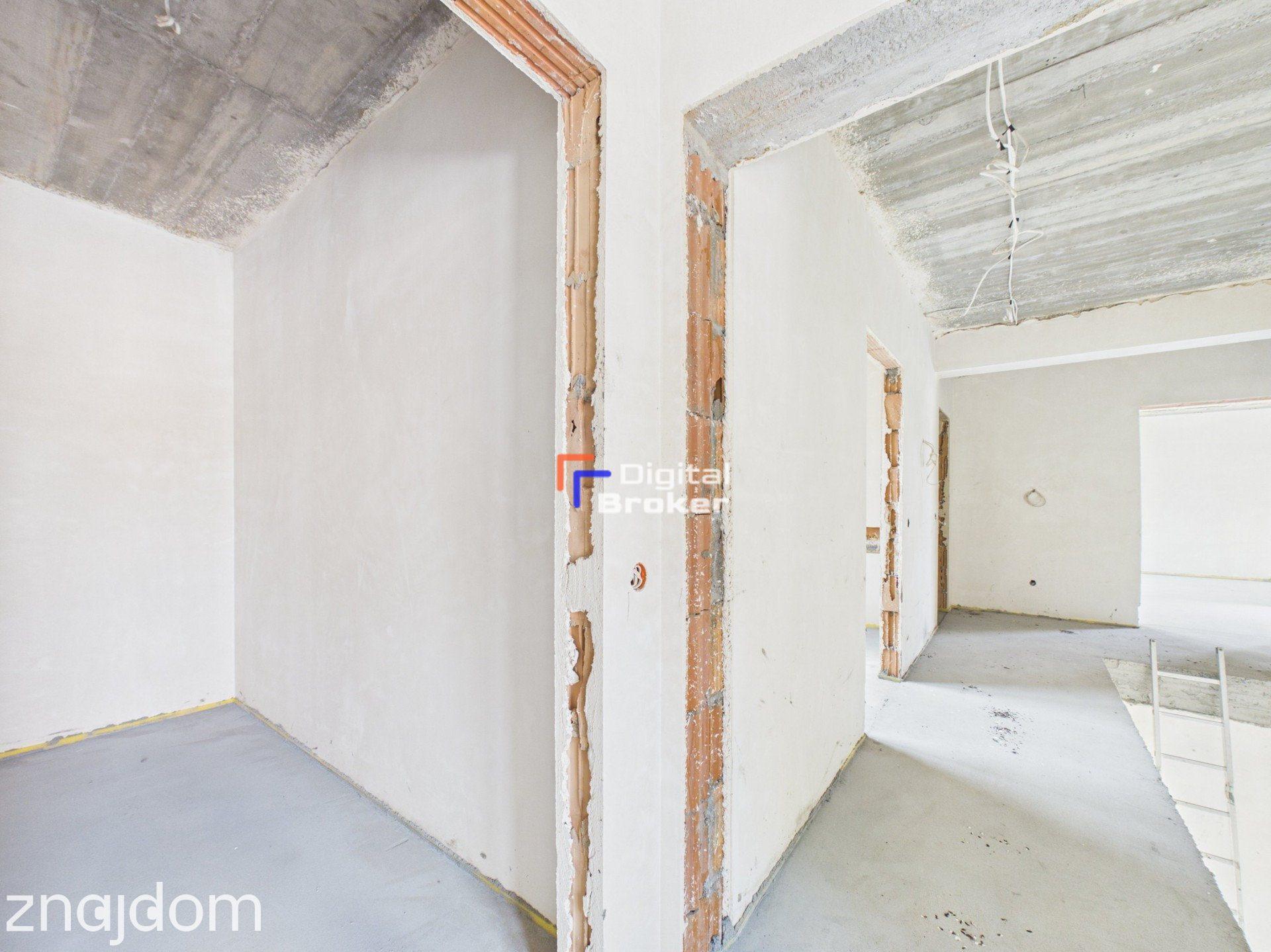 Willa 239 m² | 8 pokoi | duży garaż i działka! - zdjęcie 19