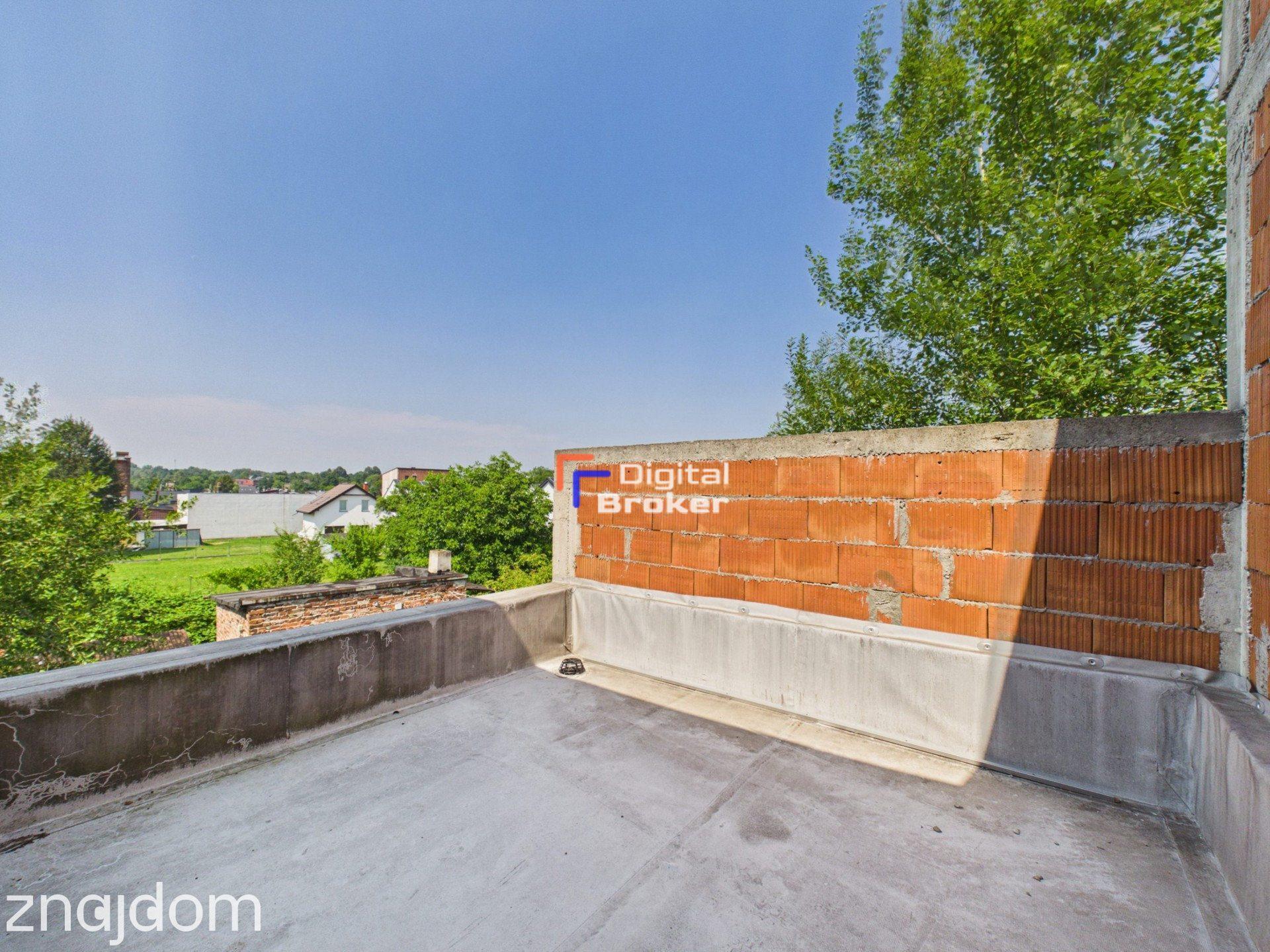 Willa 239 m² | 8 pokoi | duży garaż i działka! - zdjęcie 3
