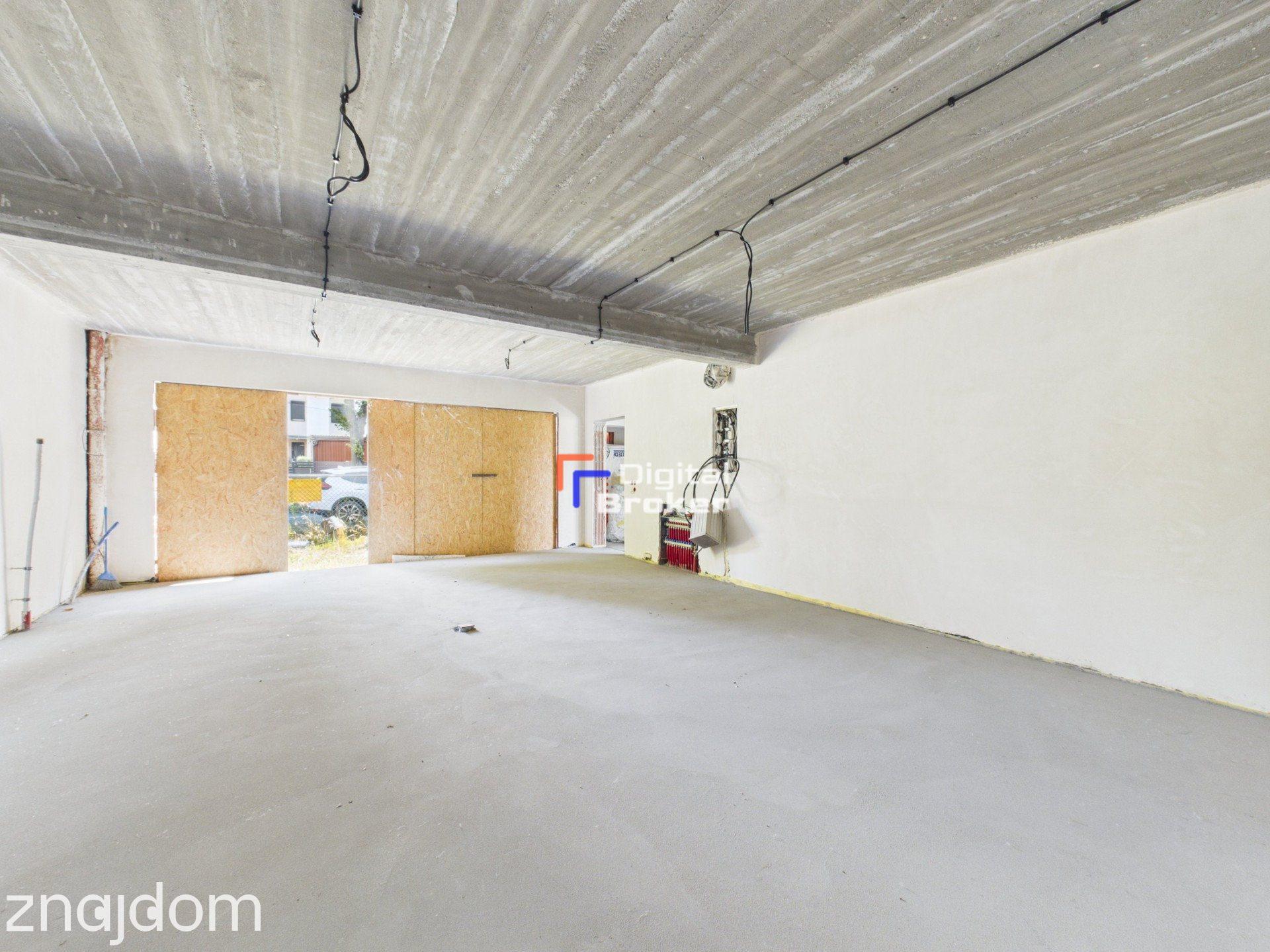 Willa 239 m² | 8 pokoi | duży garaż i działka! - zdjęcie 8