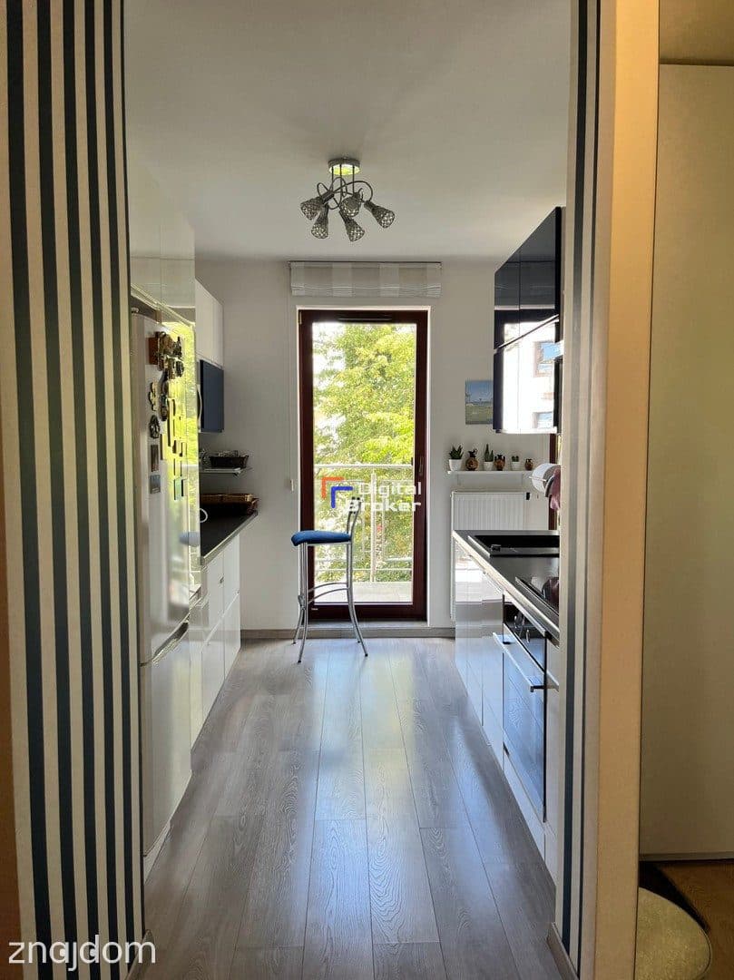 Gdynia Redłowo | 2 pokoje | balkon | winda | parking - zdjęcie 2