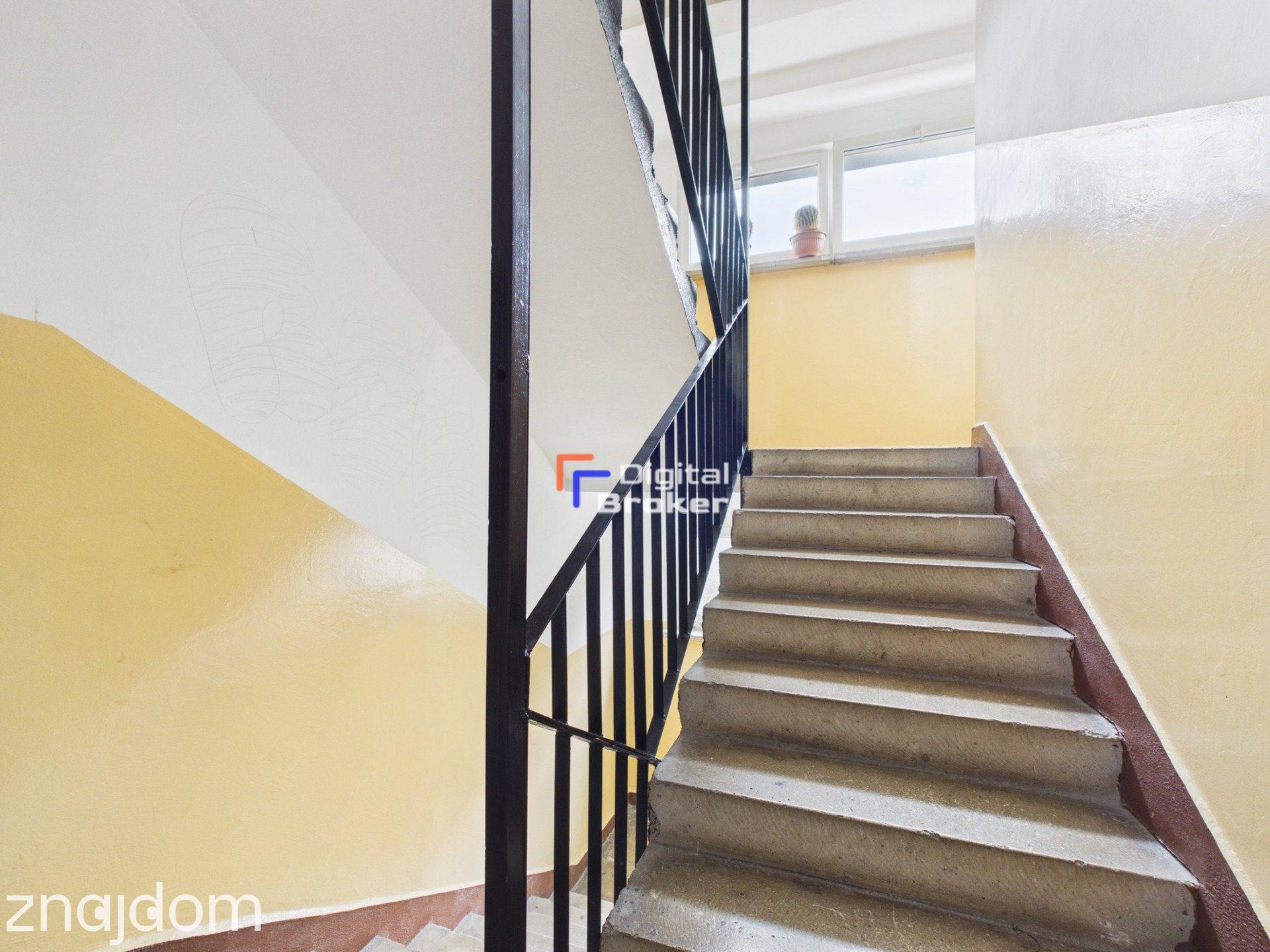 Szpinalskiego 2 | 36 m² | Do remontu | Duży balkon - zdjęcie 17