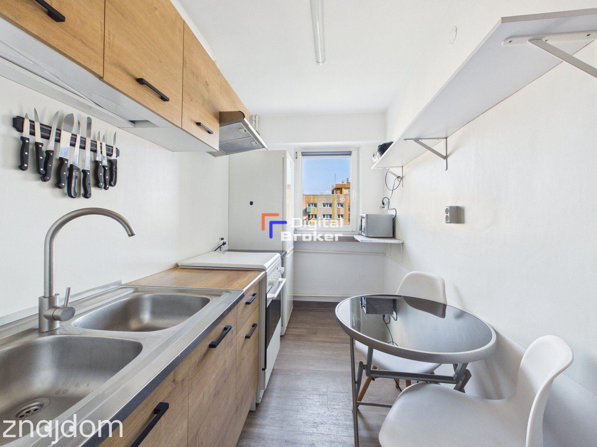 42 m² | 2 pokoje | Balkon | Piwnica | Bielany