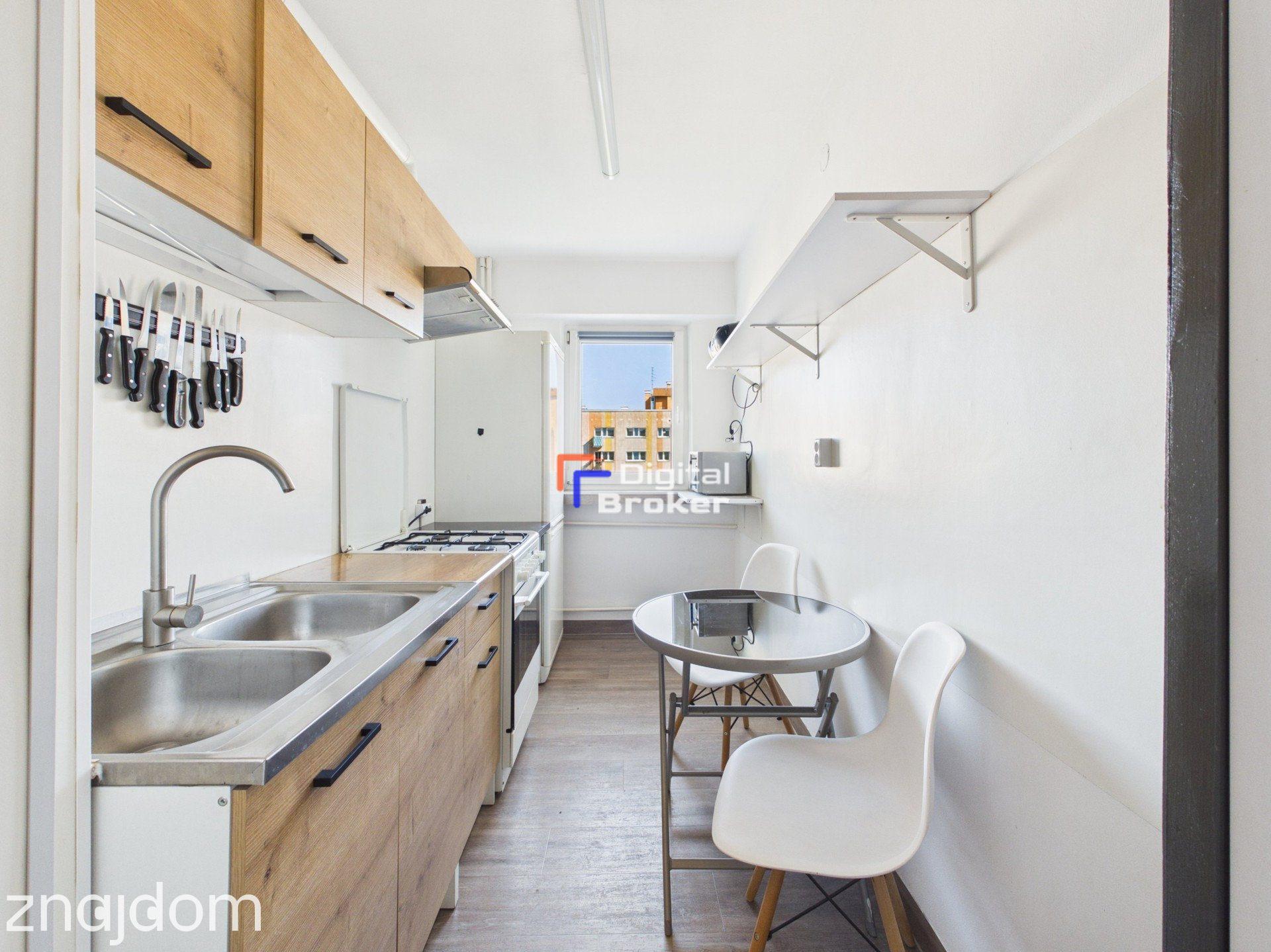 42 m² | 2 pokoje | Balkon | Piwnica | Bielany - zdjęcie 2