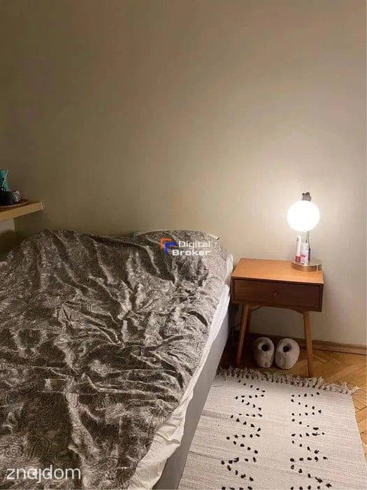 2 pokojowe mieszkanie w Śródmieściu przy Placu Piłsudskiego - zdjęcie 6