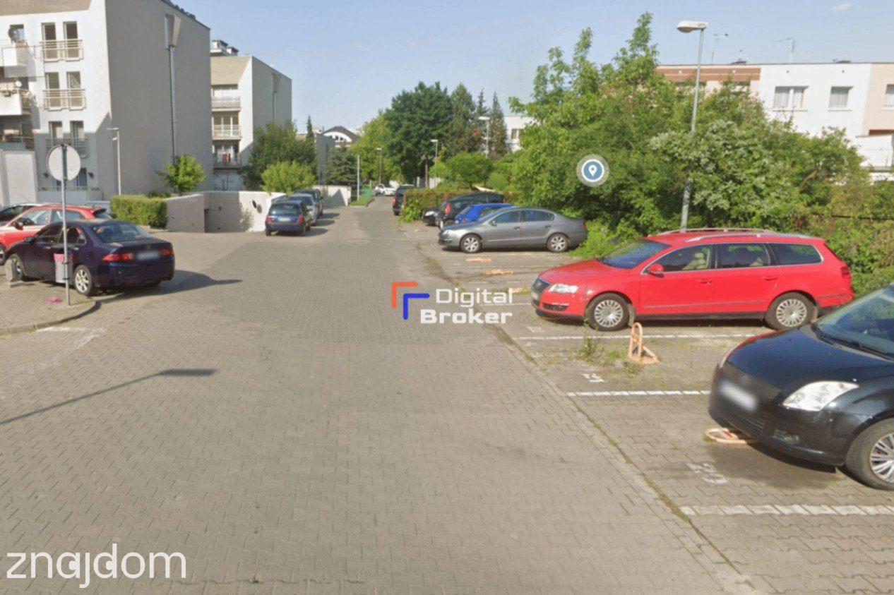 Poznań Junikowo - Parking komercyjny 30-32 miejsca - zdjęcie 4