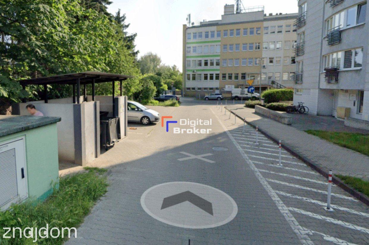 Poznań Junikowo - Parking komercyjny 30-32 miejsca - zdjęcie 5
