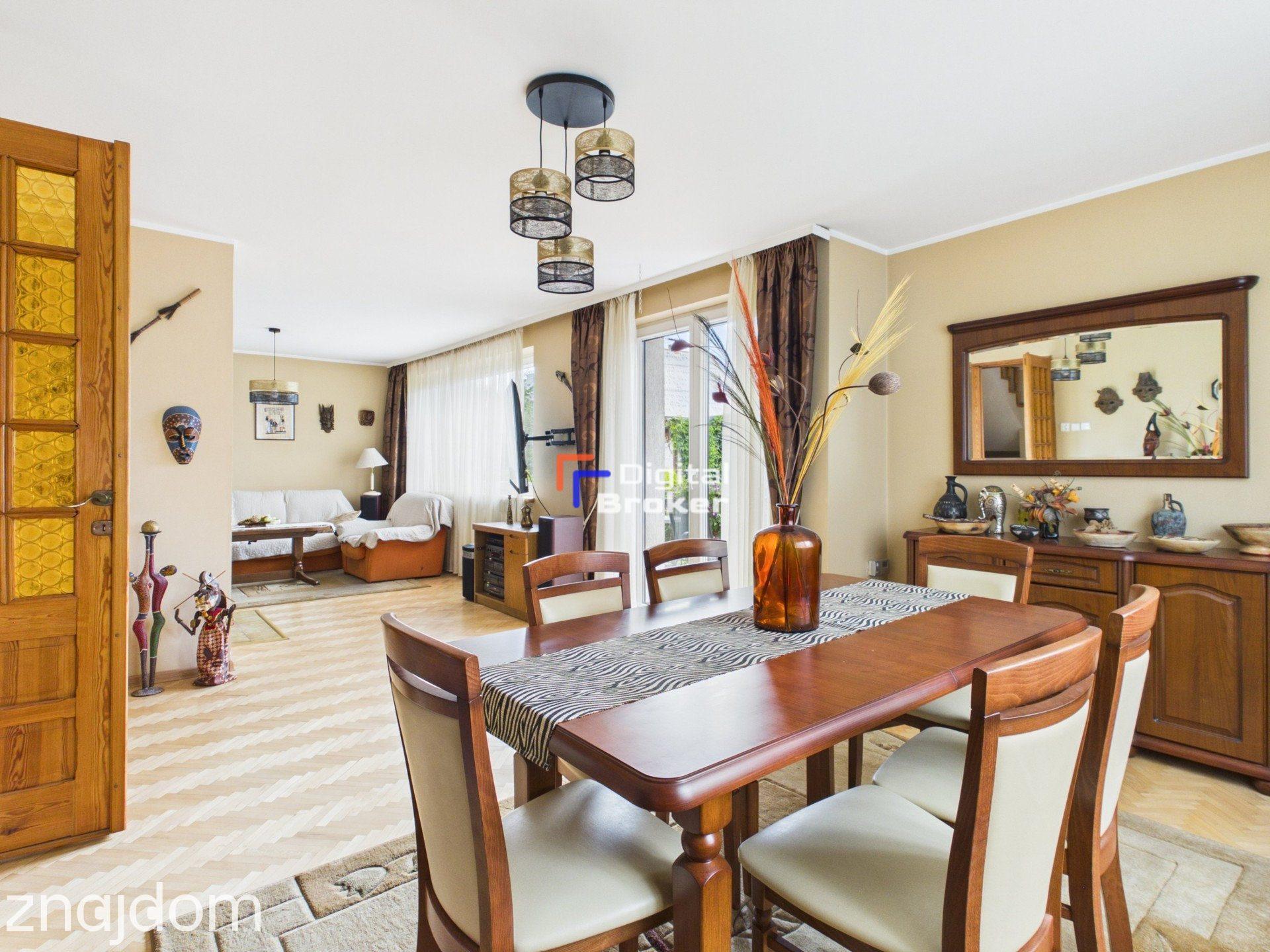 Dom na Mazurach ✩ 5 pokoi ✩ 170 m² ✩ Leśny Dwór ✩ - zdjęcie 10