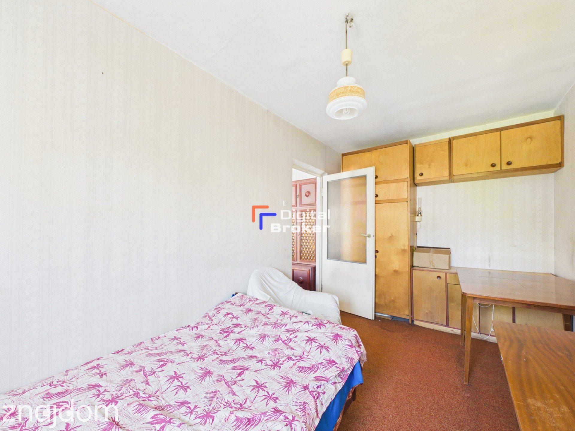 Komfortowe 2 Pokoje / Balkon / 3 Piętro / Do Remontu - zdjęcie 7