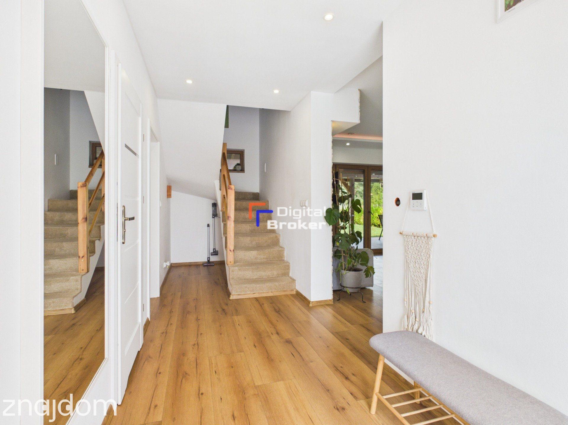 Dom na Mazurach ✩ 6 pokoi ✩ 144 m² ✩ Szczycionek ✩ - zdjęcie 7