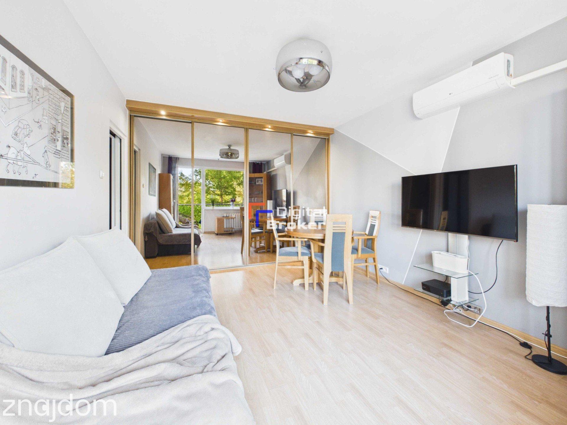 Przestronne 2 pokoje w otoczeniu zieleni | balkon | parking | klima - zdjęcie 3