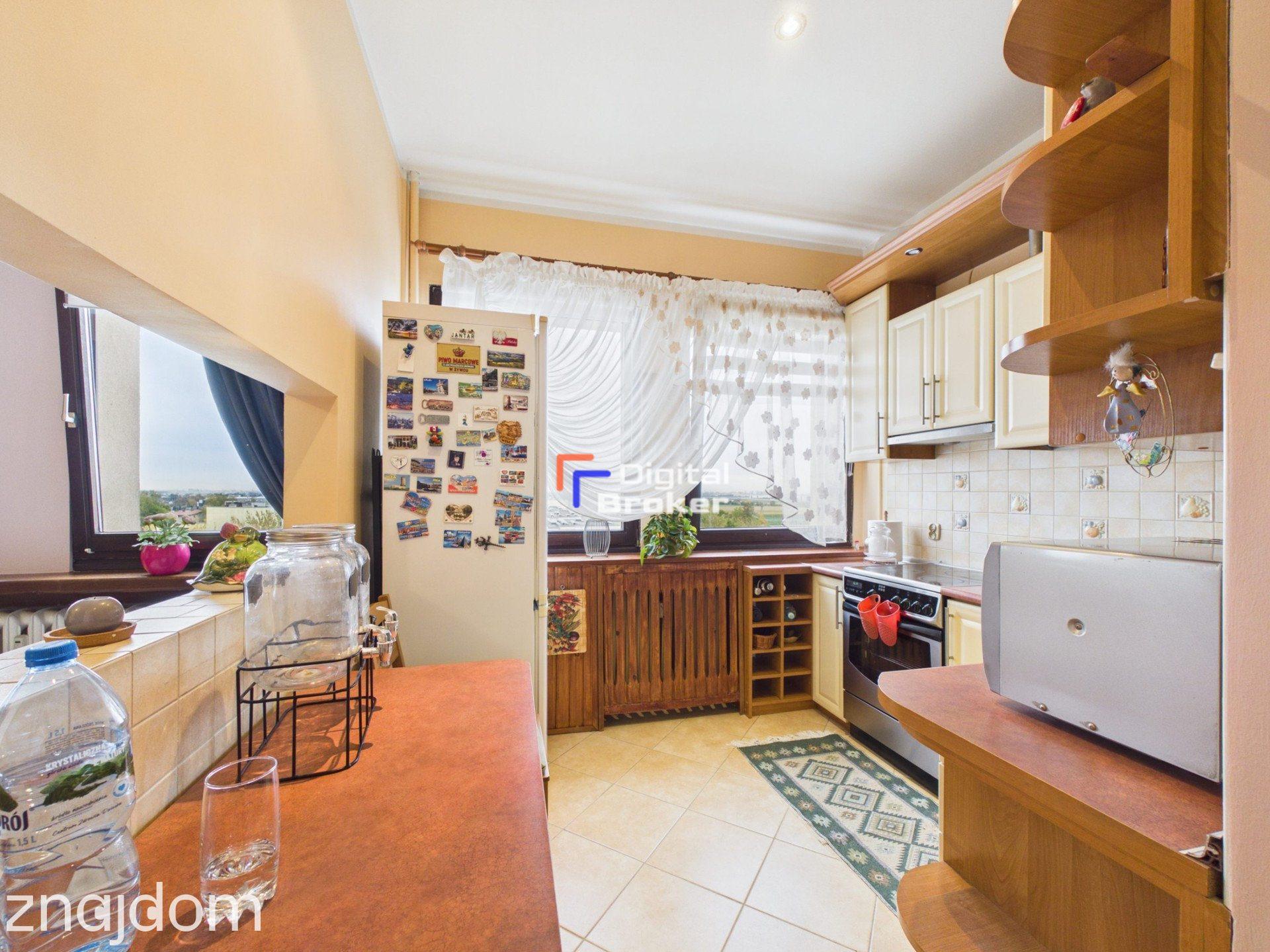 62 m²/ 3 pokoje/5. piętro/Winda/Do wprowadzenia - zdjęcie 5